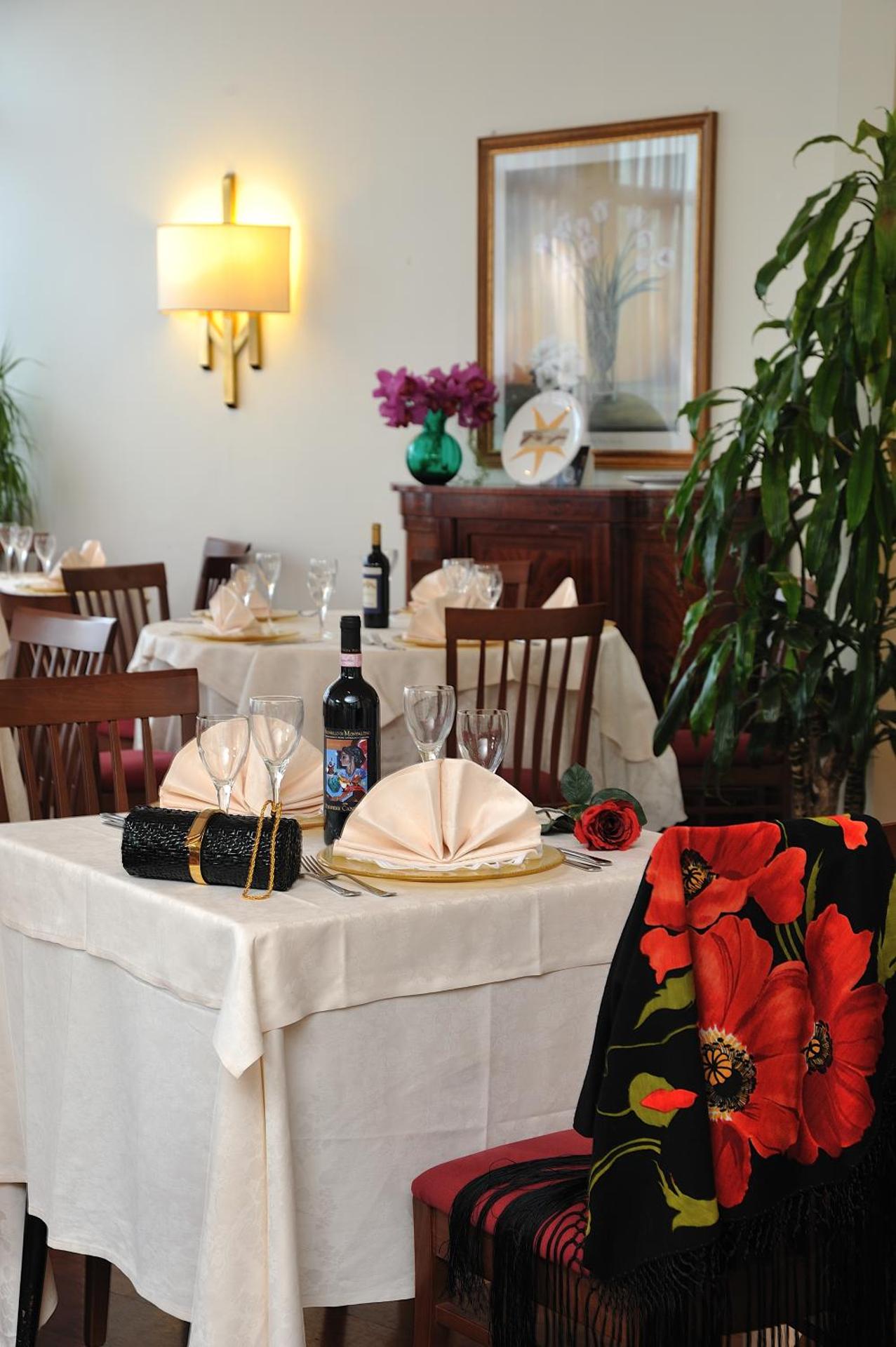 Hotel Olimpia - Photo 23