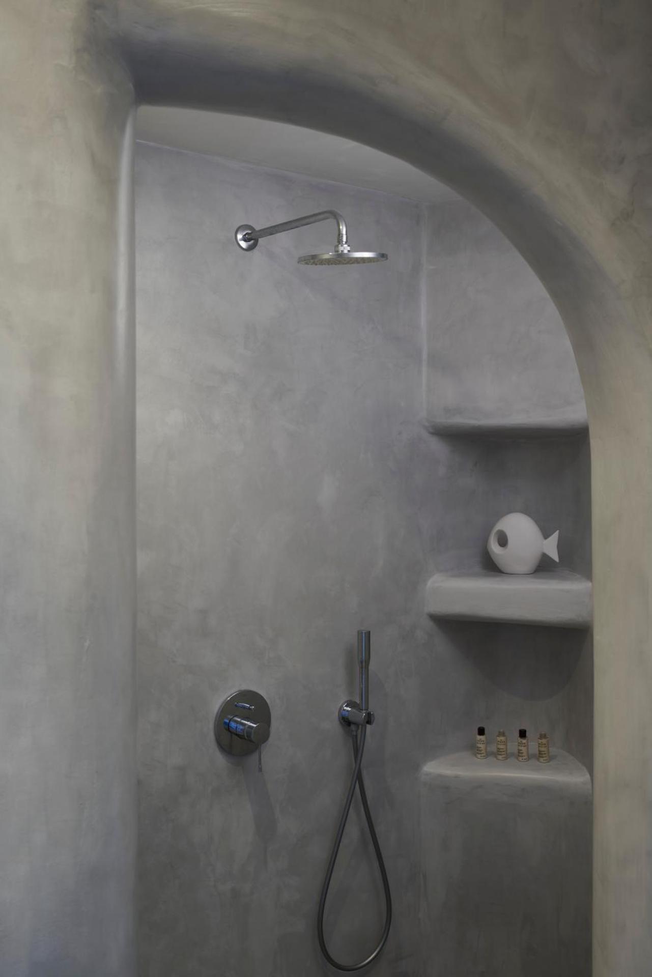 Apanemo Hotel & Suites - Photo 30