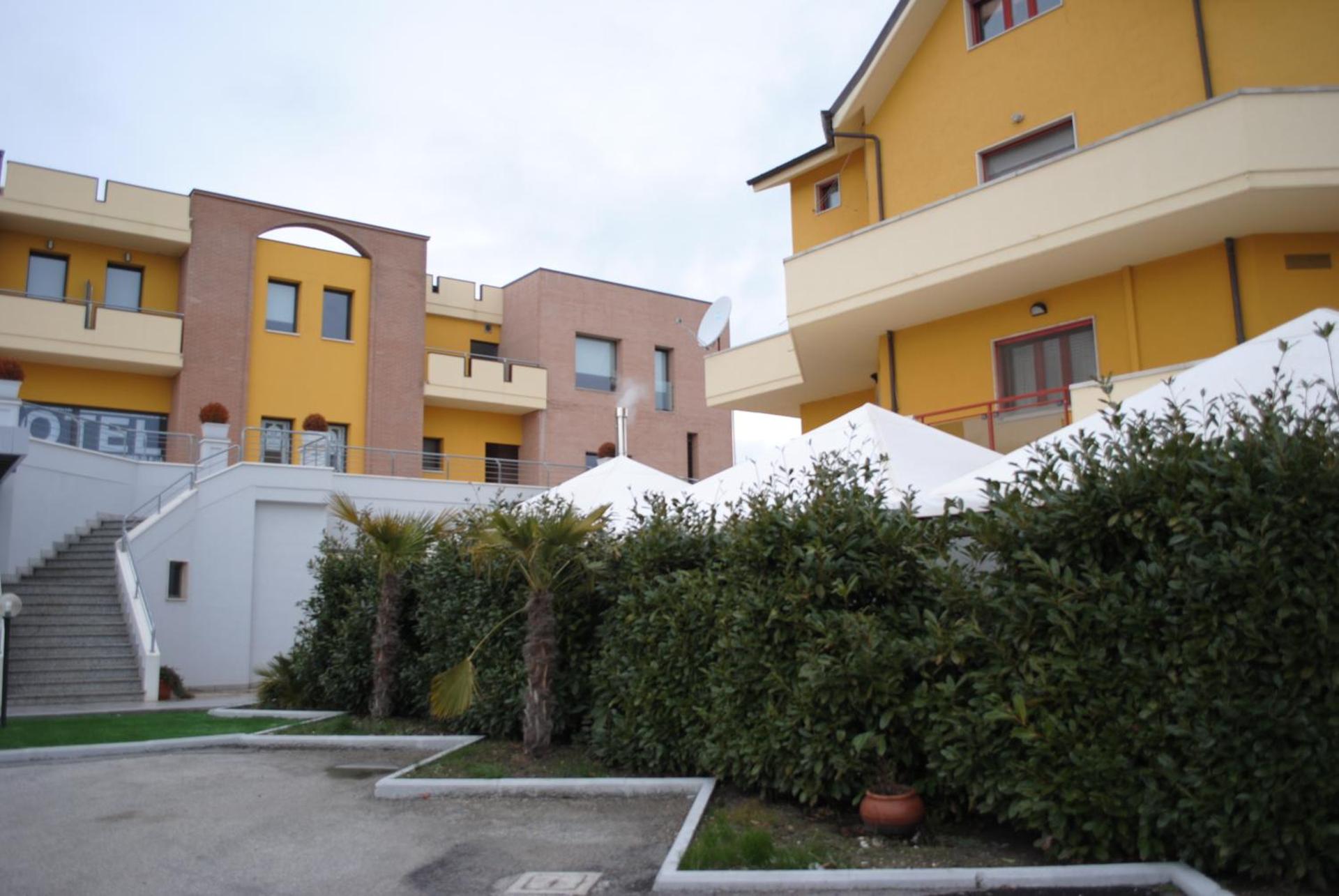 Hotel La Tavernetta - Photo 5