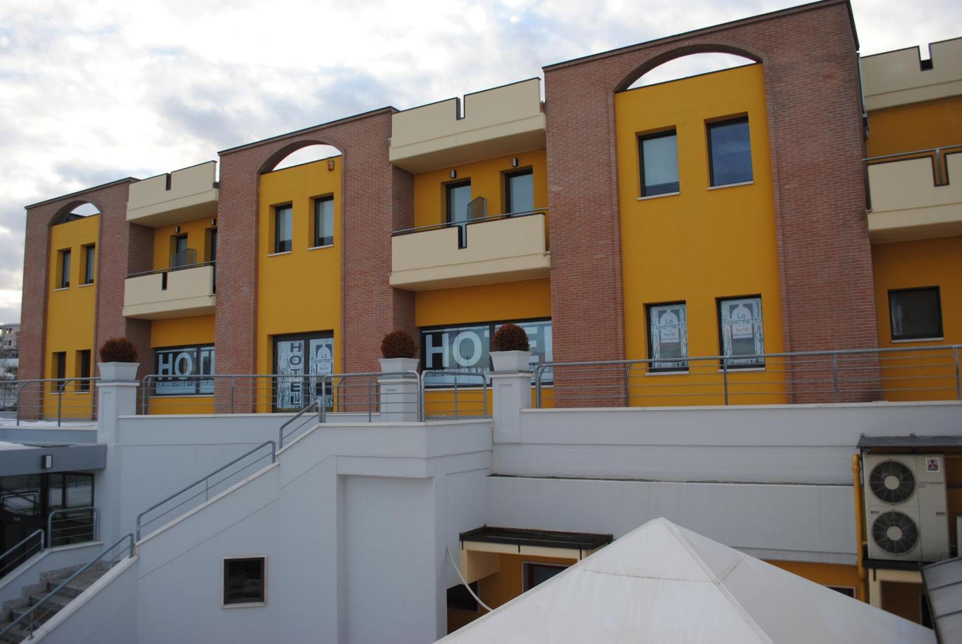 Hotel La Tavernetta - Photo 4