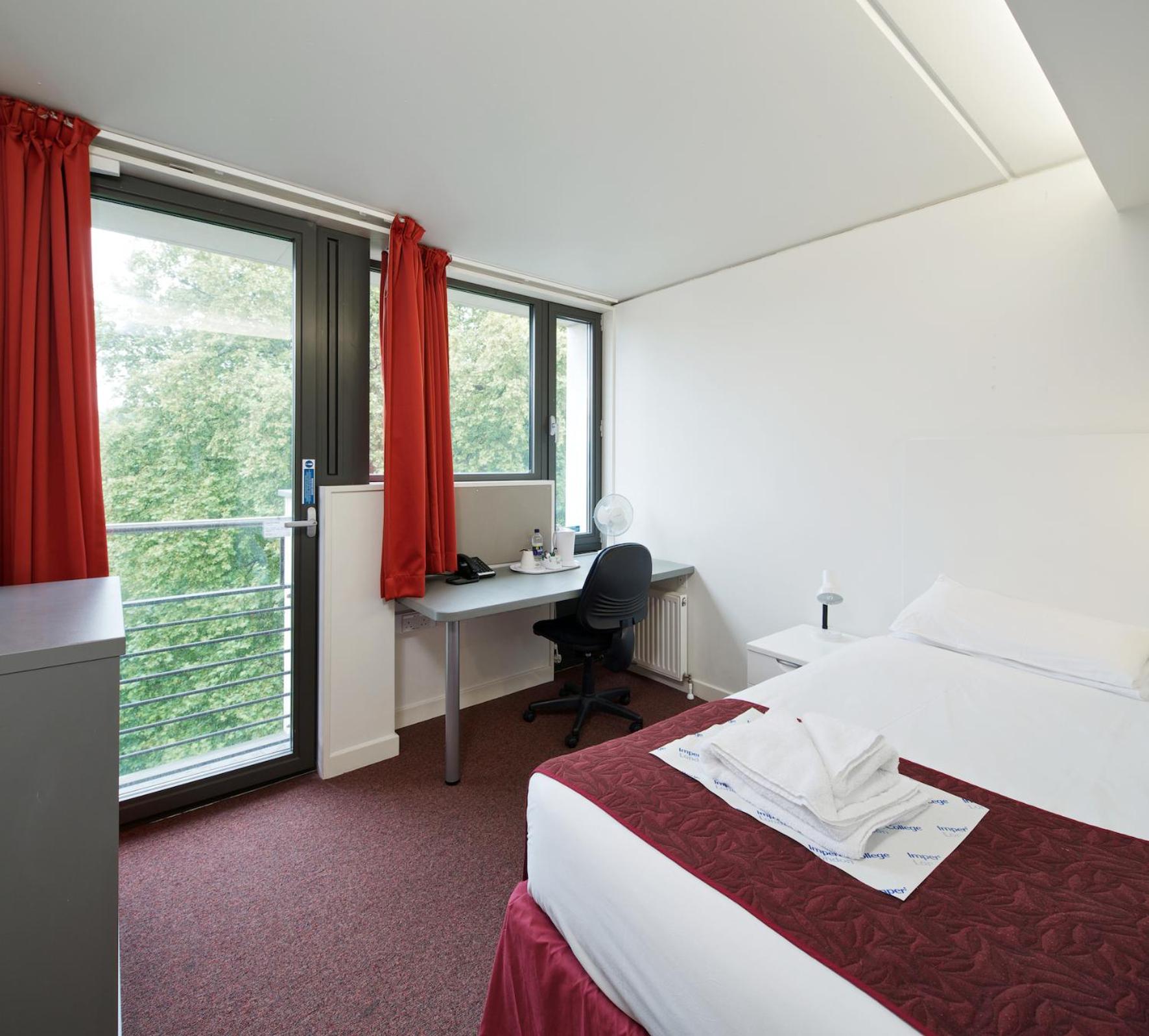 Single Room with Private Bathroom