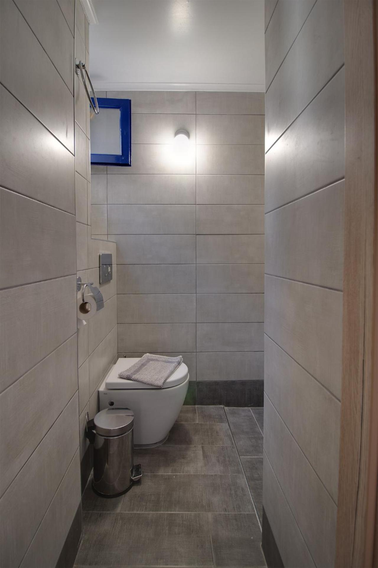 Agriolykos Pension - Photo 11