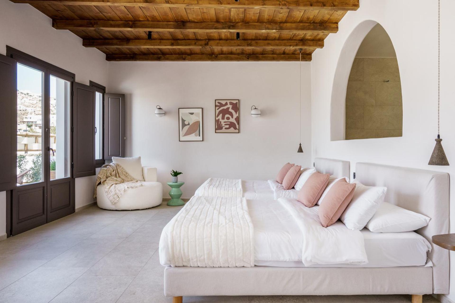 Pelican Bay Hotel - Photo 34