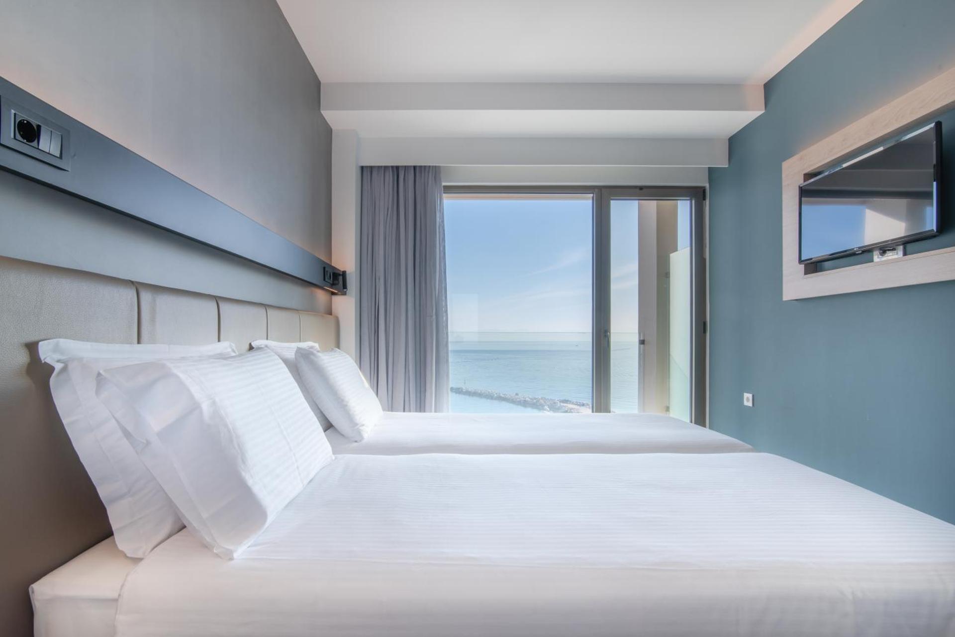 Hotel Avra by Smile hotels - Free Airport Shuttle - Photo 17