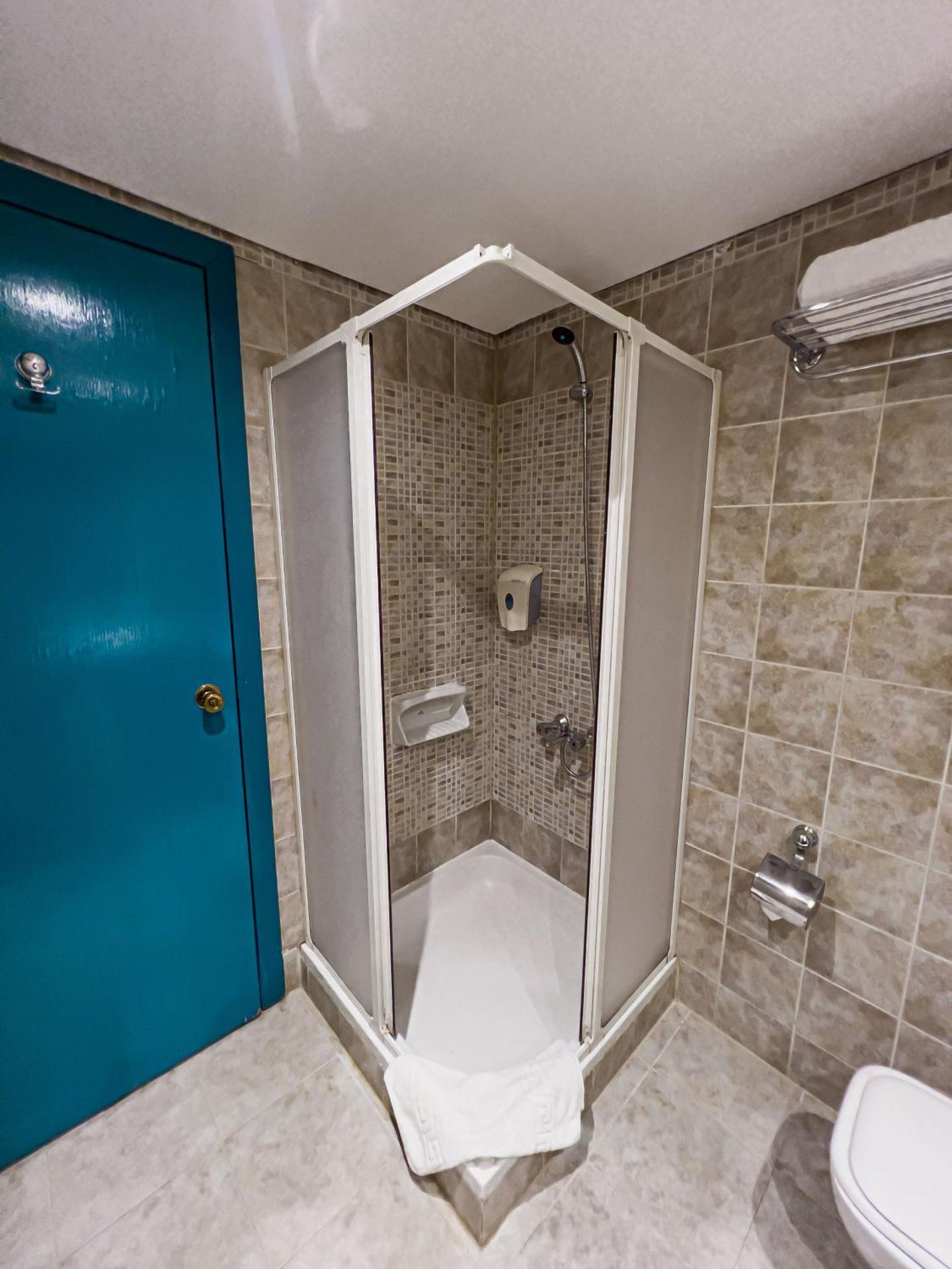 Palm Beach Resort Families and Couples only - Photo 135