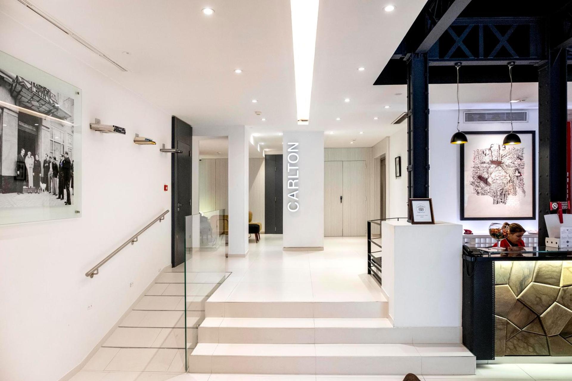 Hotel Carlton - Photo 98