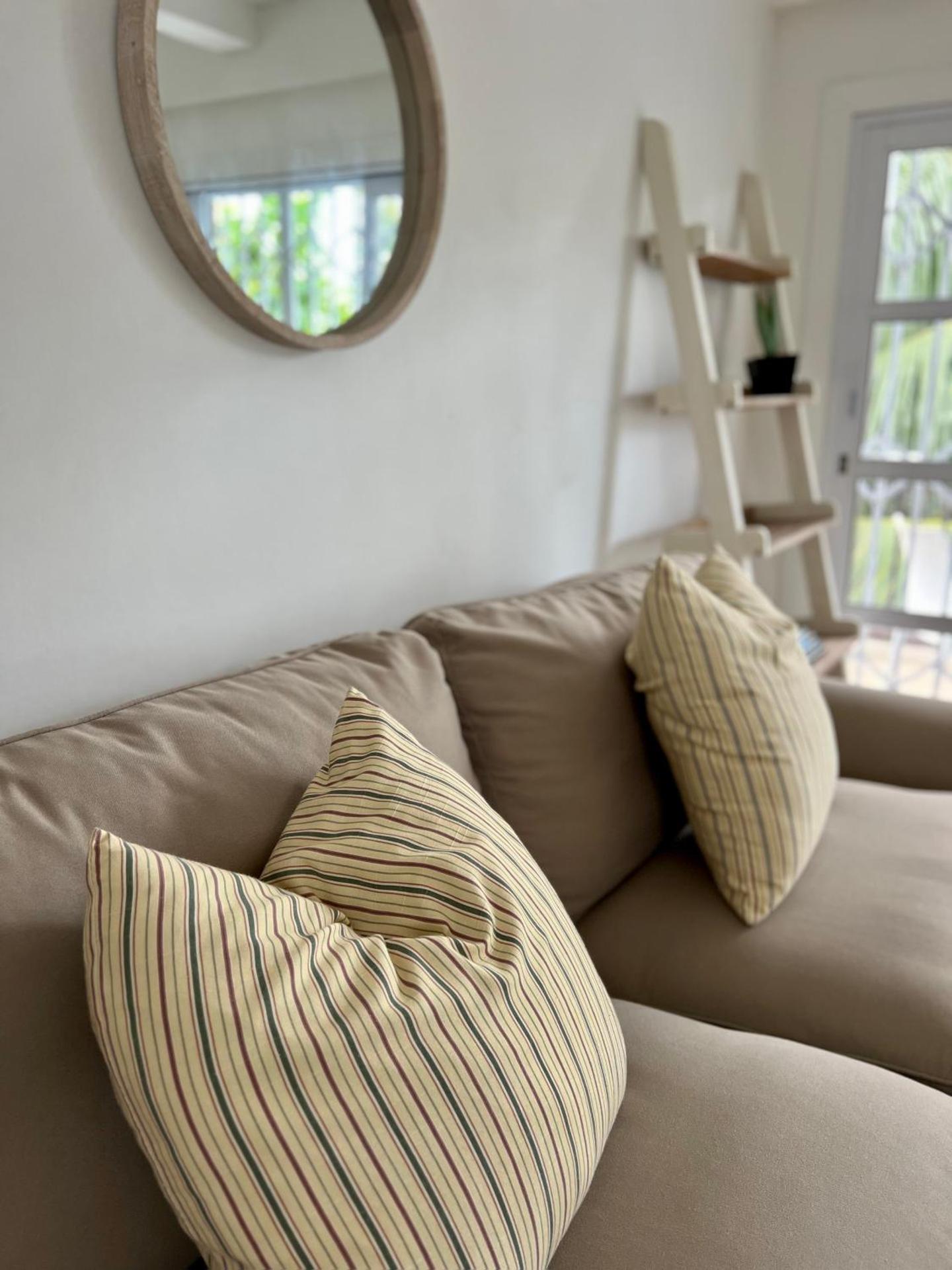 The Runway Lodge - Photo 10