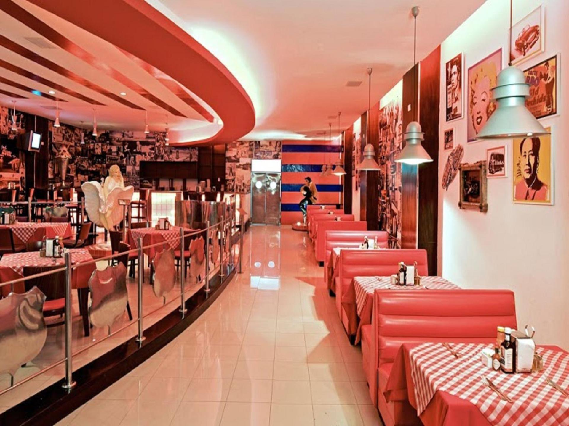 Ocean Blue & Sand Beach Resort - All Inclusive - Photo 9