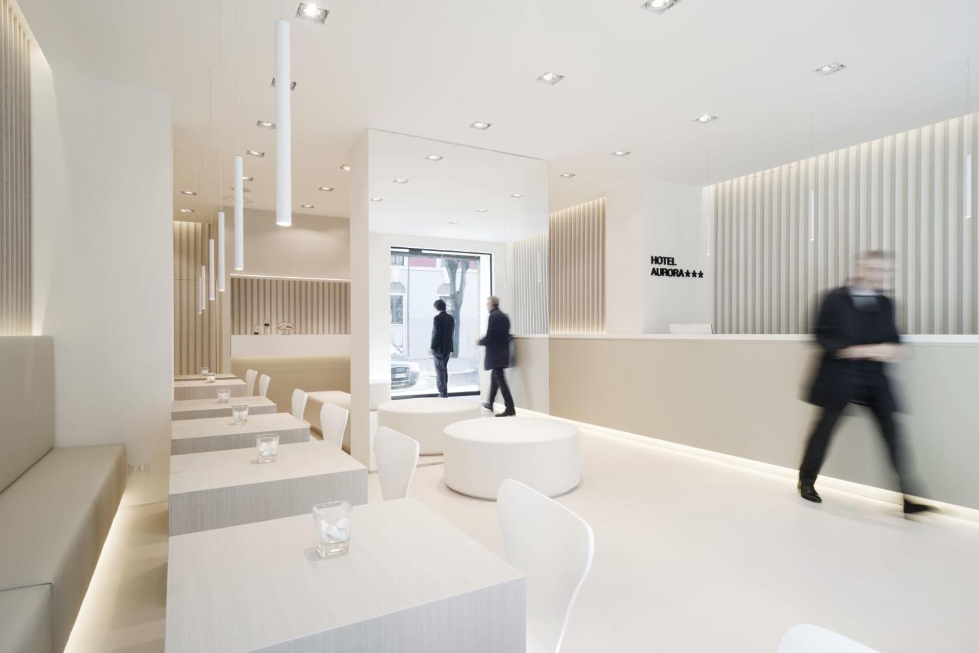 Hotel Aurora - Photo 11