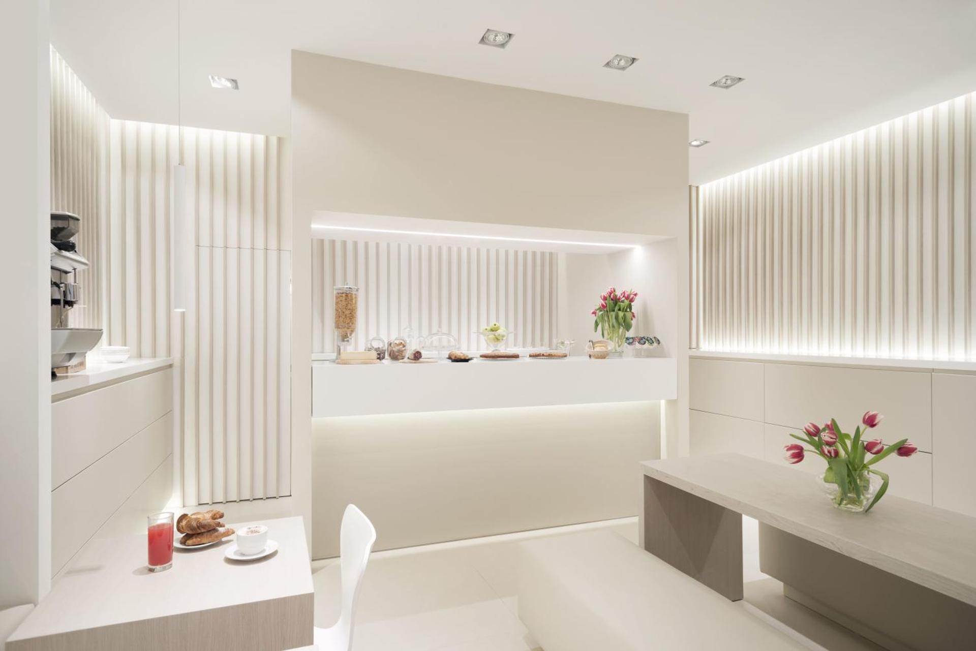 Hotel Aurora - Photo 5