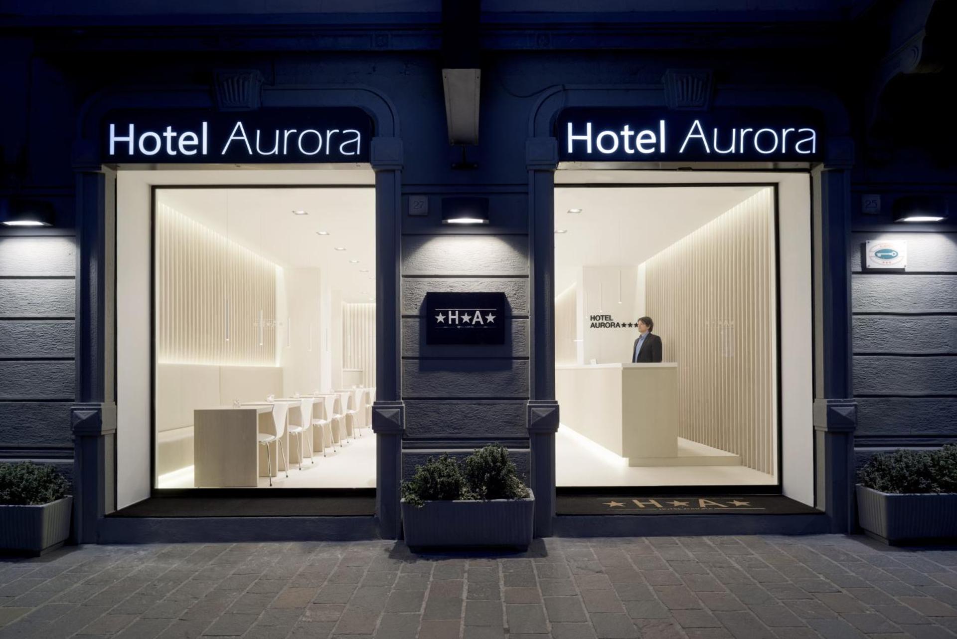 Hotel Aurora - Photo 12