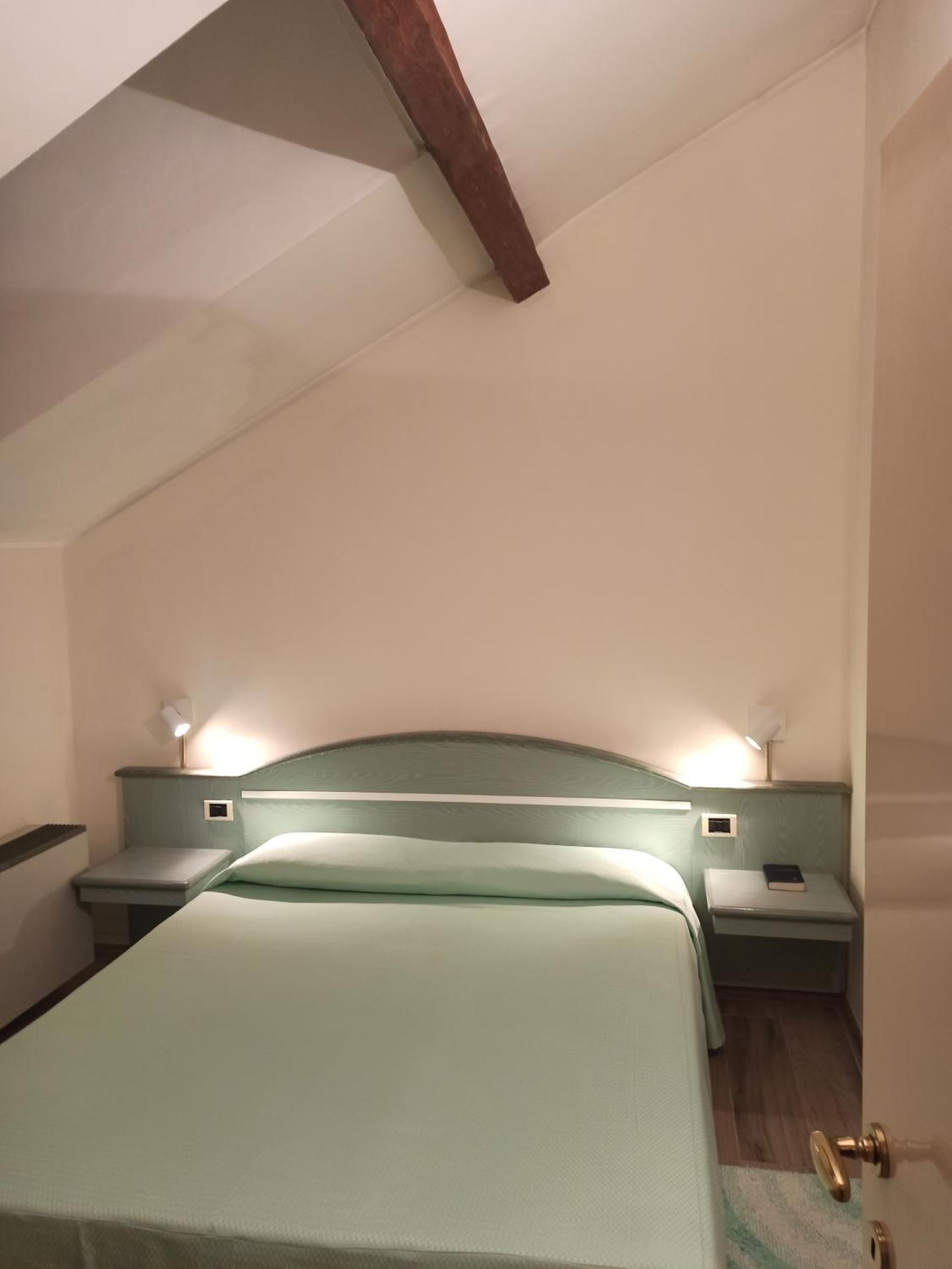 Hotel Miramare - Photo 91