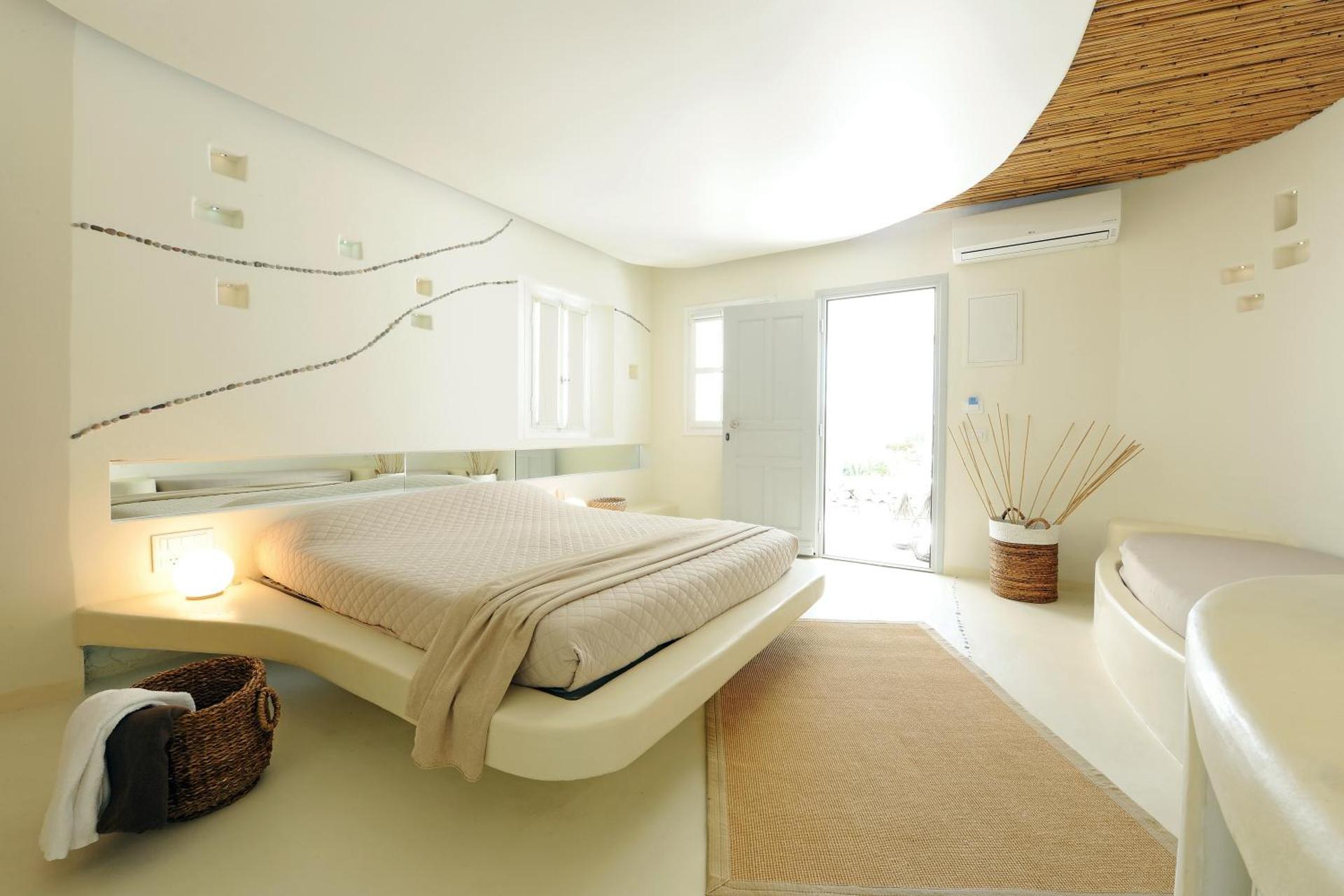 Andronikos Hotel - Photo 48