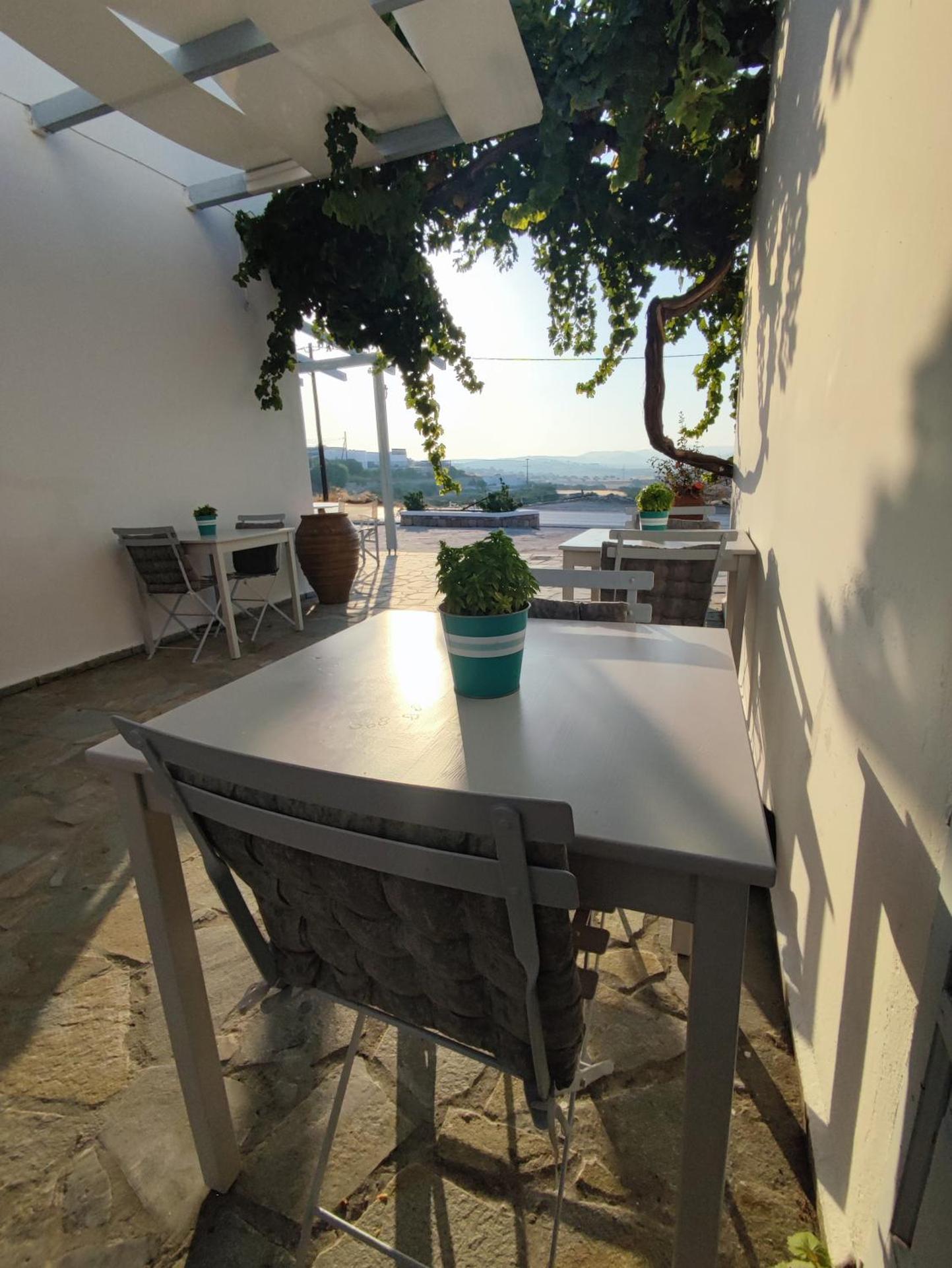 Agnanti Hotel - Photo 4