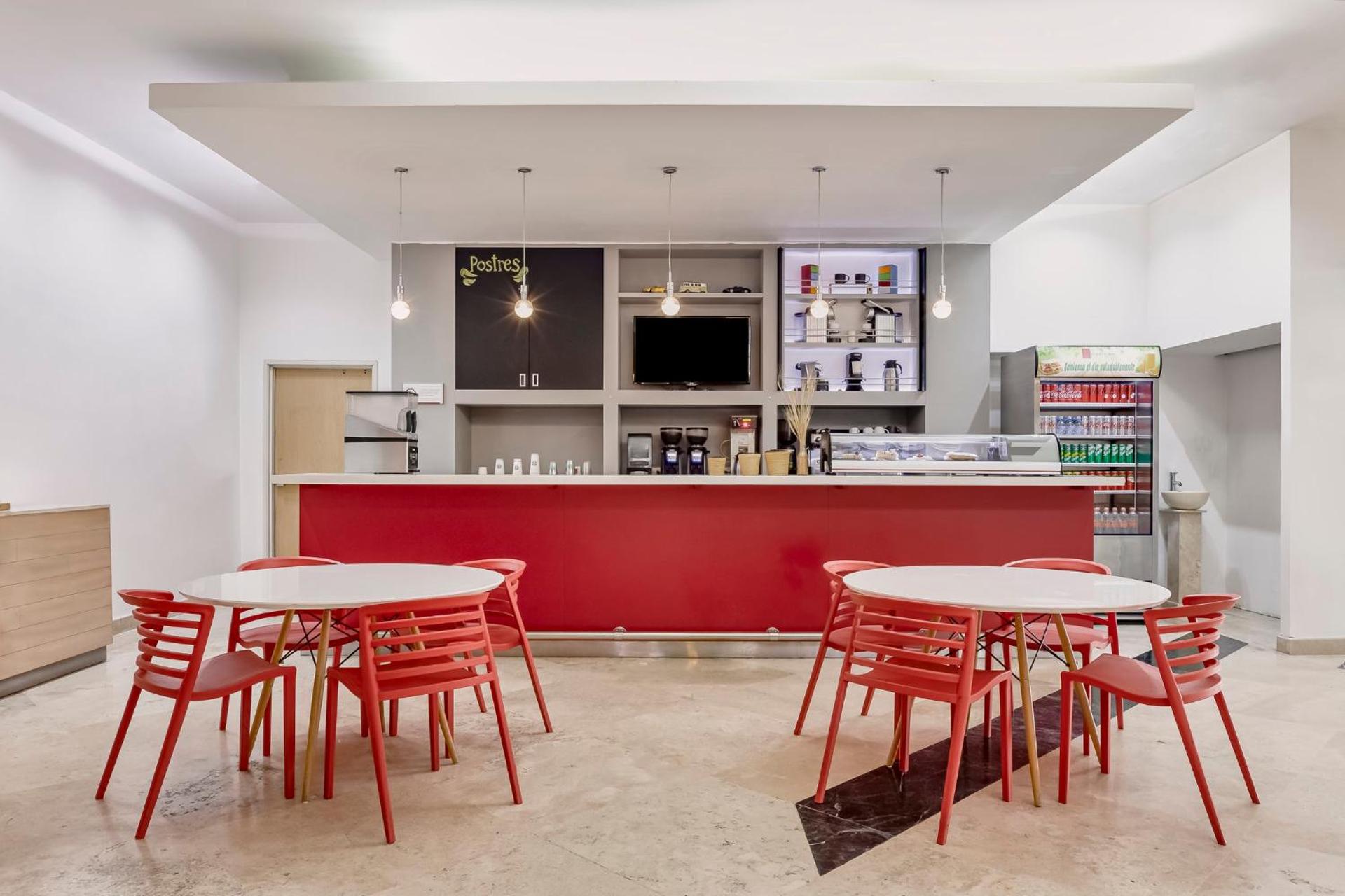 Fiesta Inn Insurgentes Viaducto - Photo 24