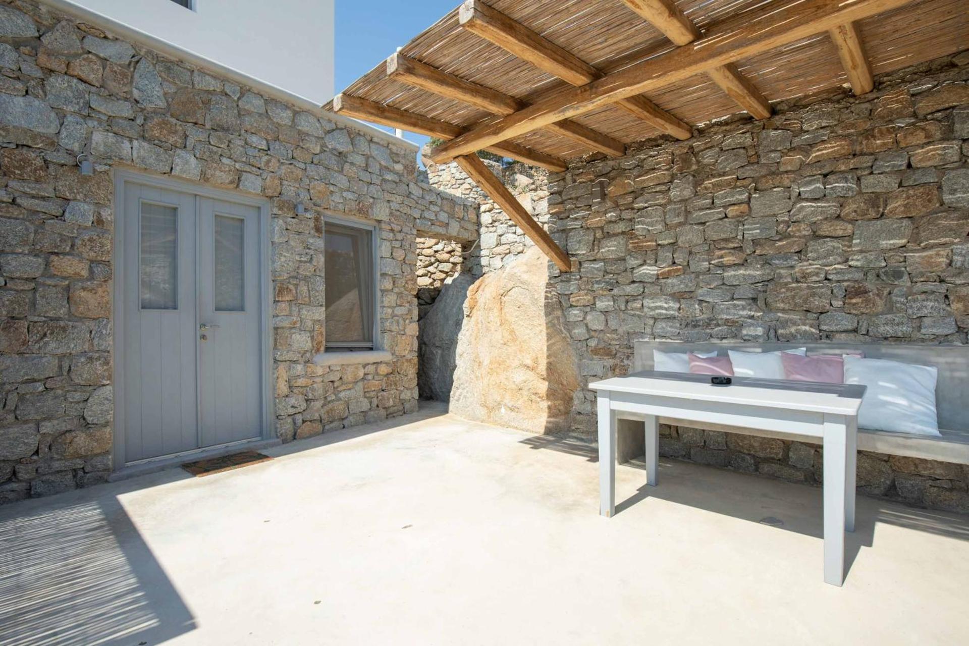 Lectus Mykonos - Photo 20