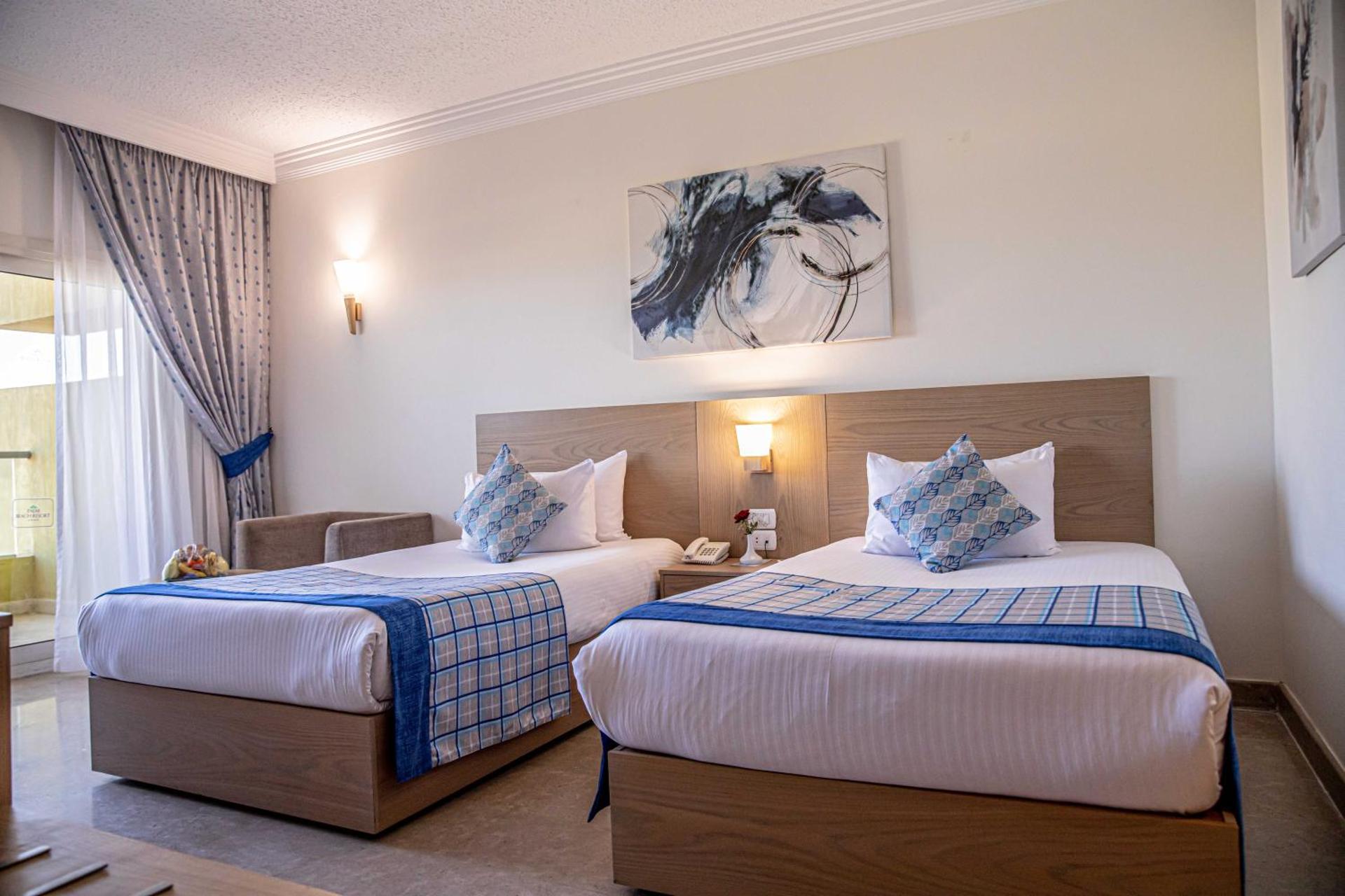 Palm Beach Resort Families and Couples only - Photo 36