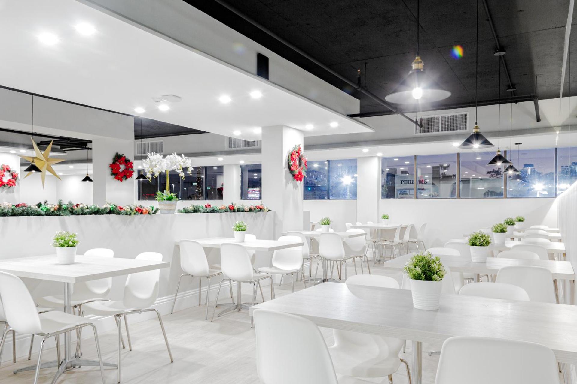 Palazzo Lakeside Hotel - Photo 68