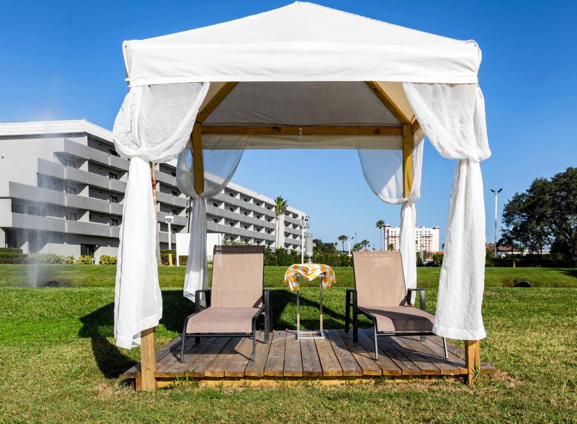 Palazzo Lakeside Hotel - Photo 18