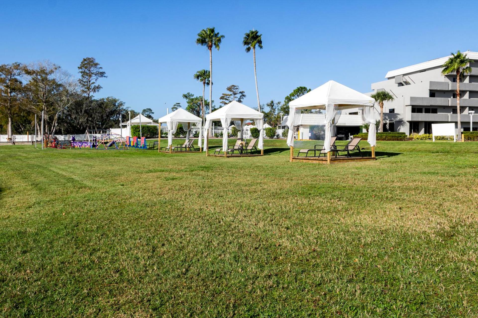 Palazzo Lakeside Hotel - Photo 20