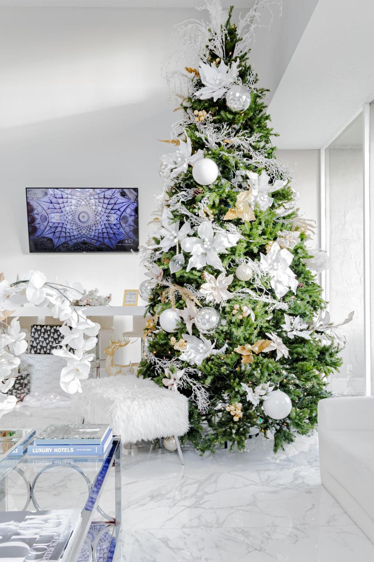 Palazzo Lakeside Hotel - Photo 16