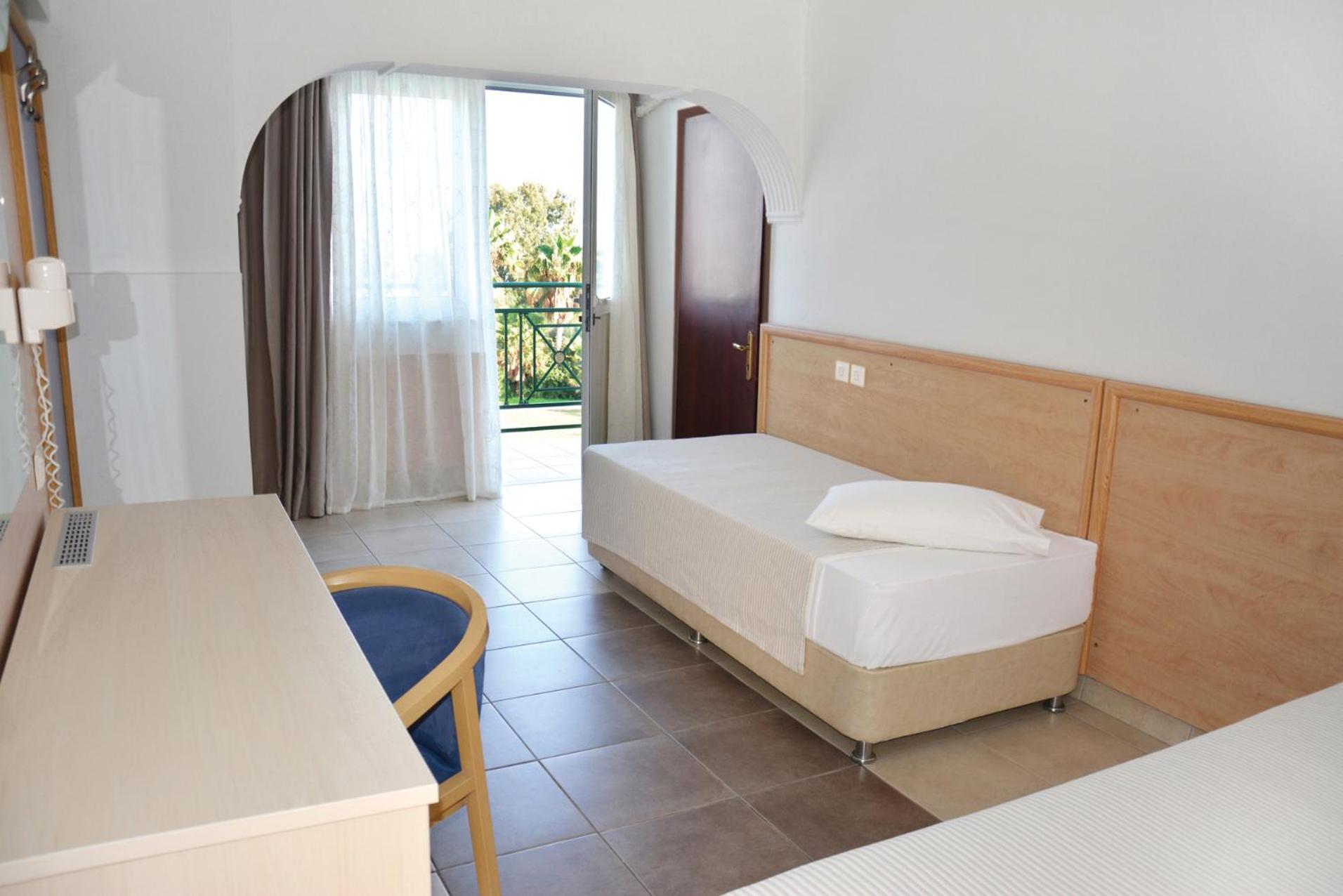 Atlantis Hotel - Photo 71