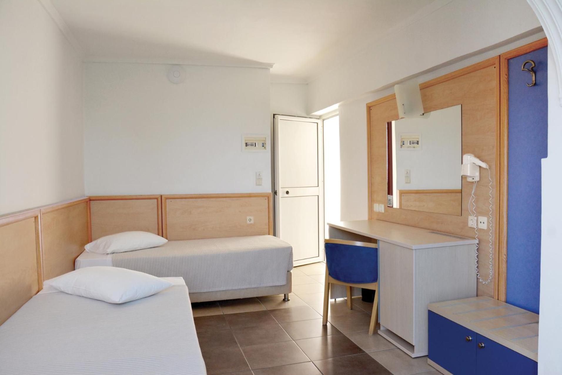 Atlantis Hotel - Photo 69