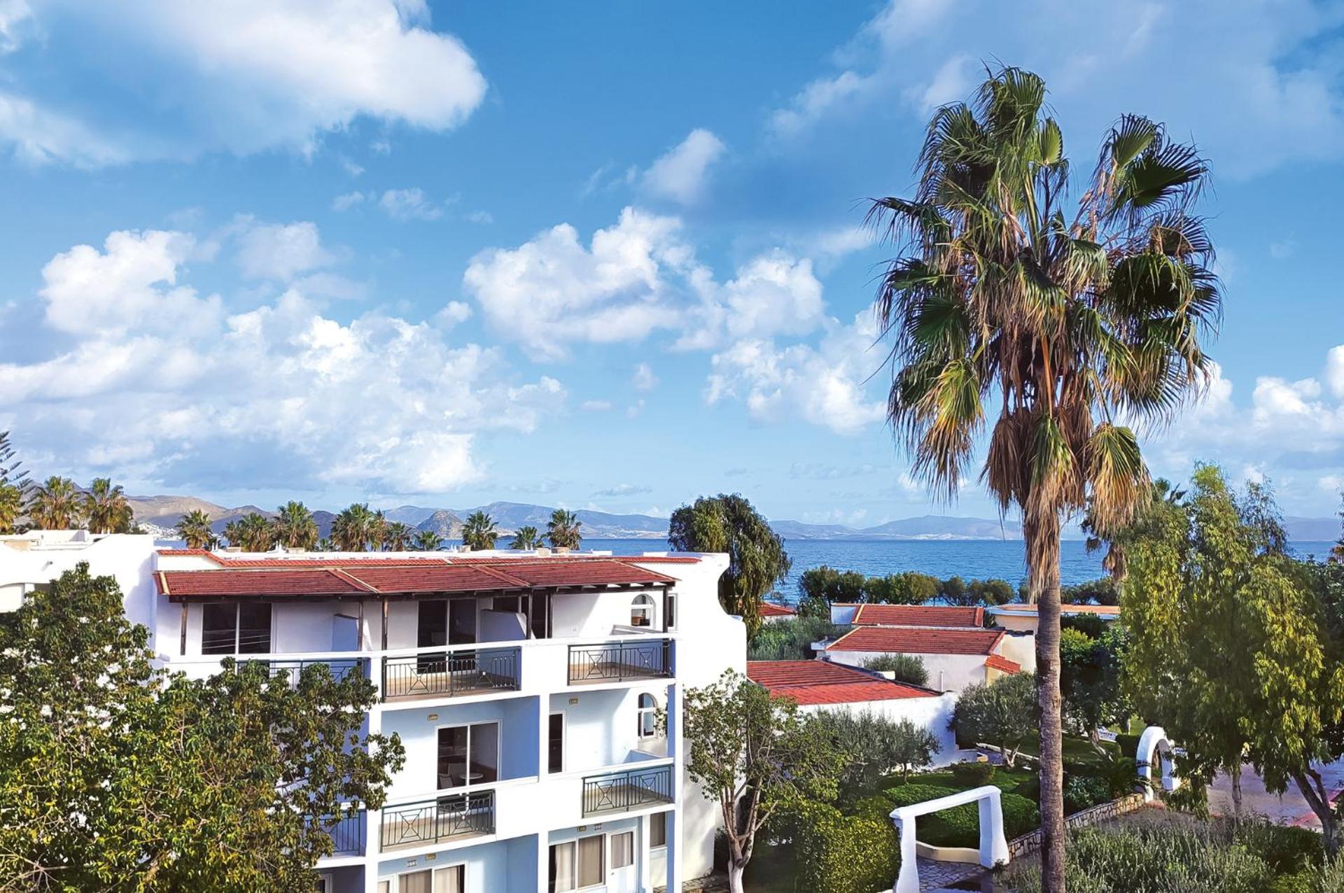 Atlantis Hotel - Photo 74