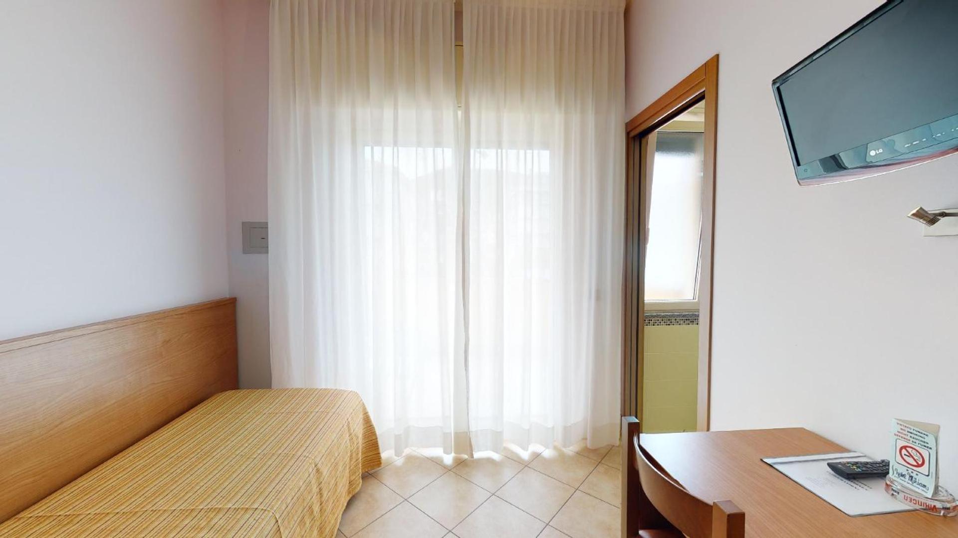 Miriam Hotel & Residence - Photo 10