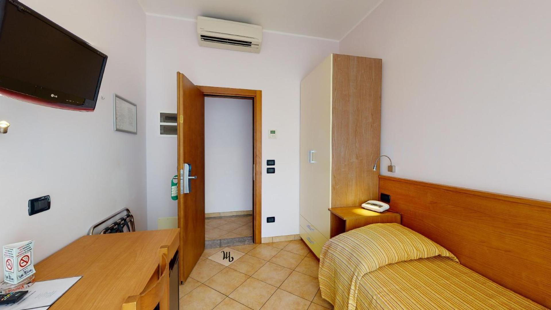 Miriam Hotel & Residence - Photo 9