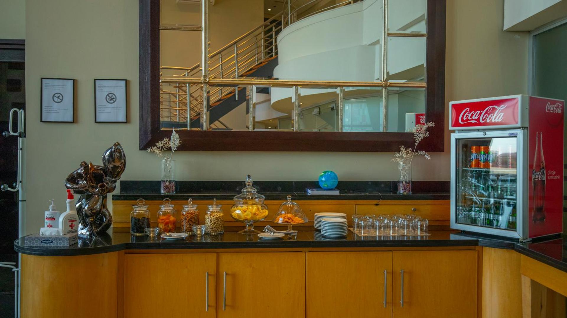 Mak Albania Hotel - Photo 83