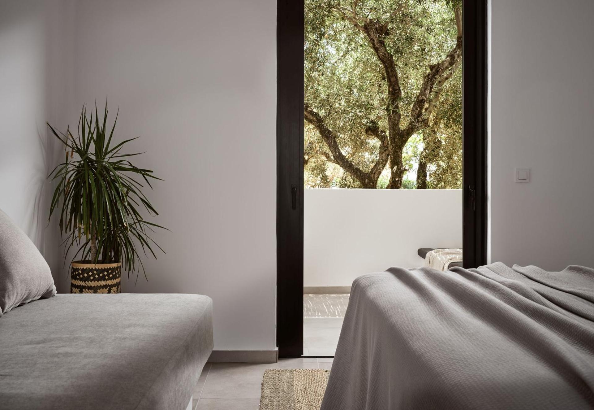 Sanpiero Island - Photo 29