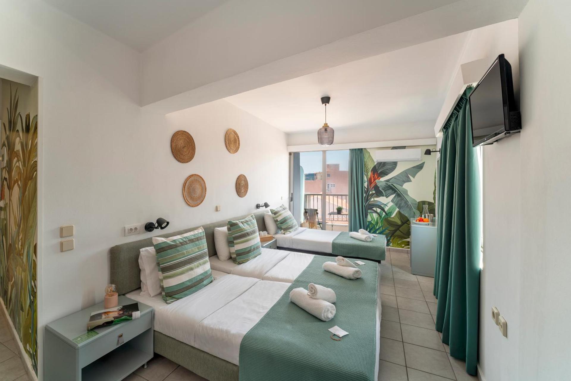 Triple Room with Balcony