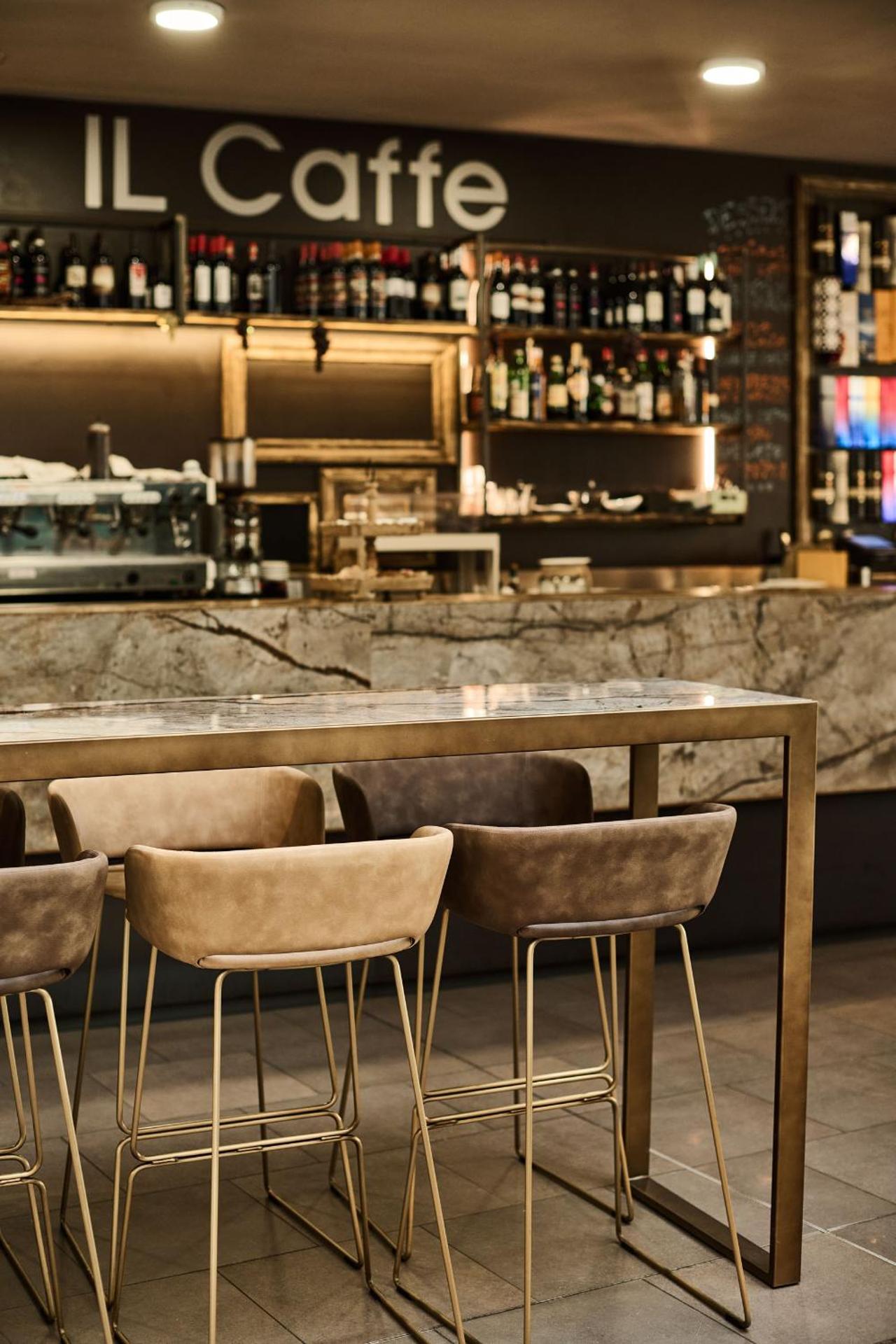 Hotel Da Vinci - Photo 70