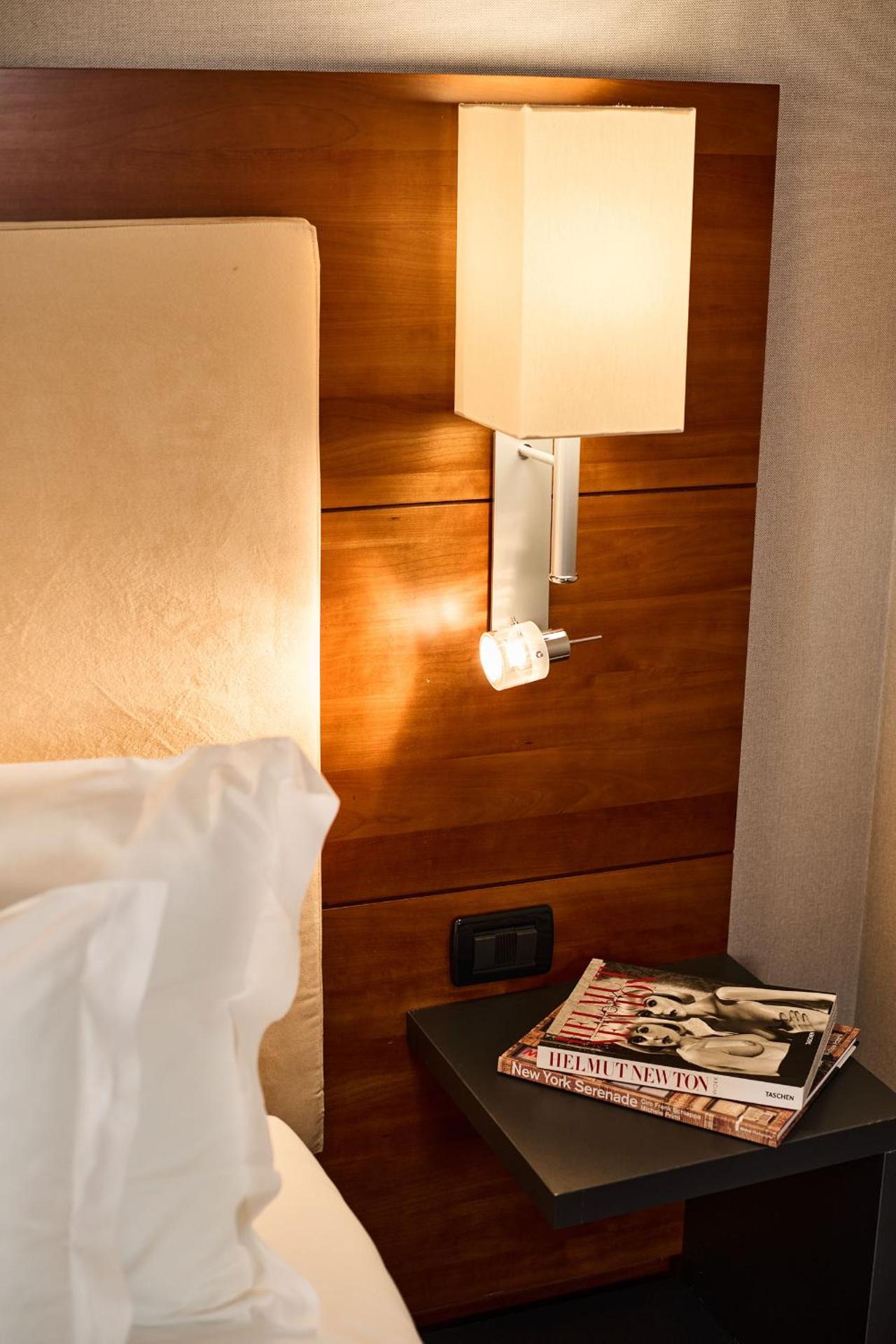 Hotel Da Vinci - Photo 80