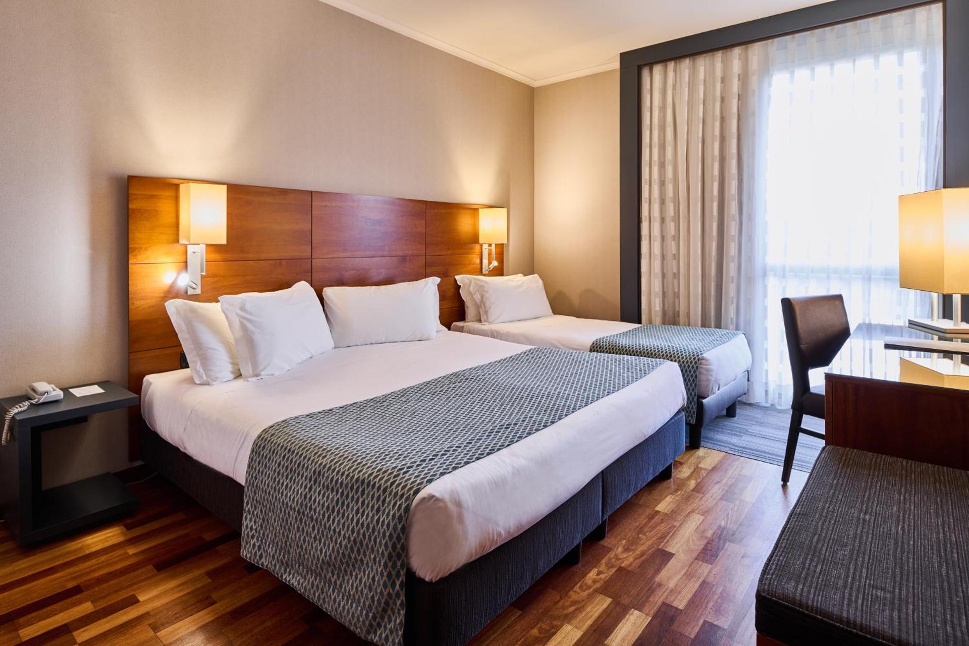 Hotel Da Vinci - Photo 50