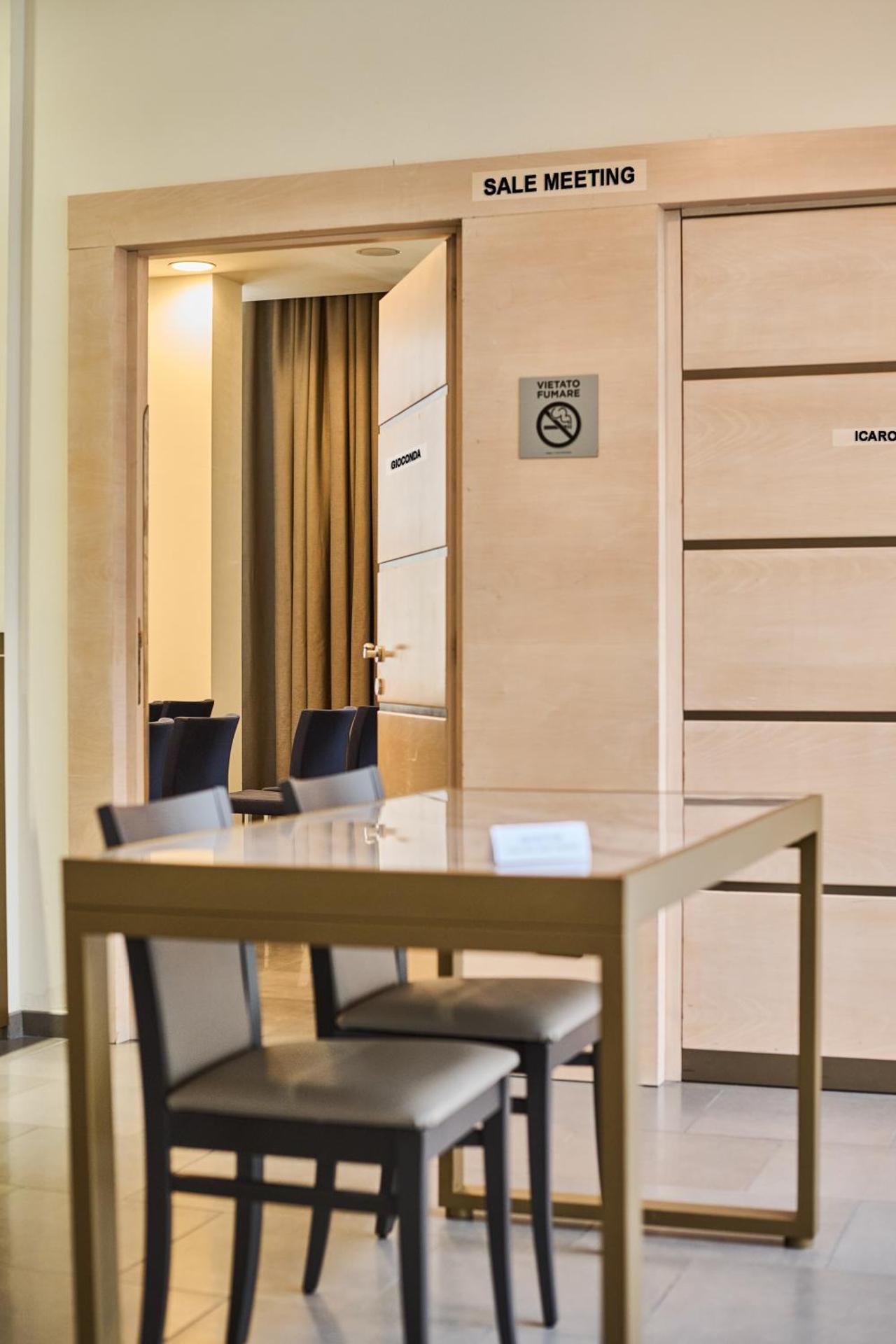 Hotel Da Vinci - Photo 34