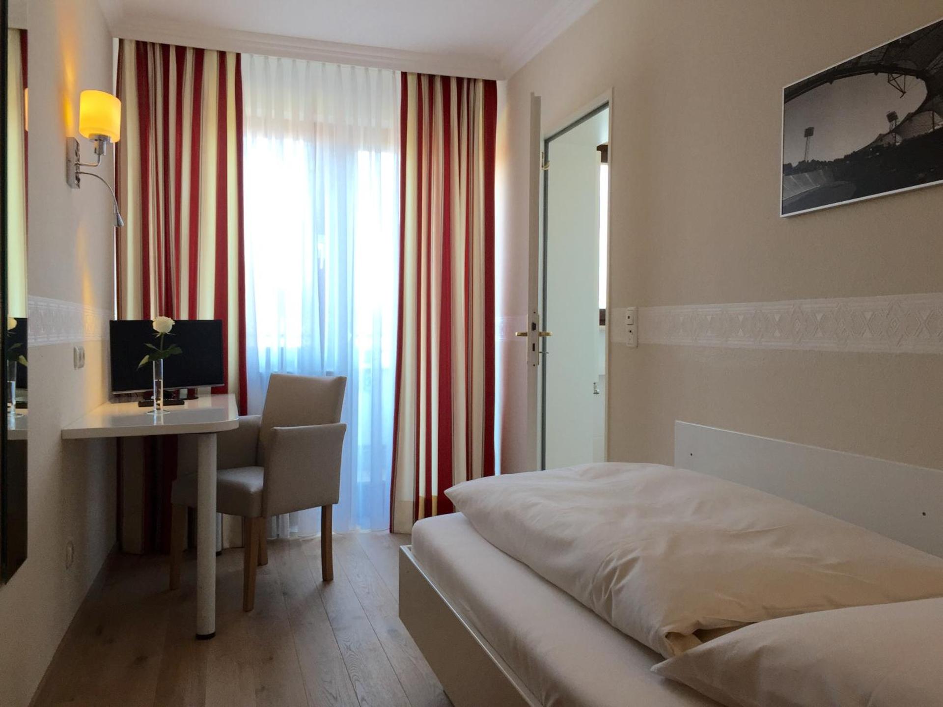 Hotel Sollner Hof - Photo 7