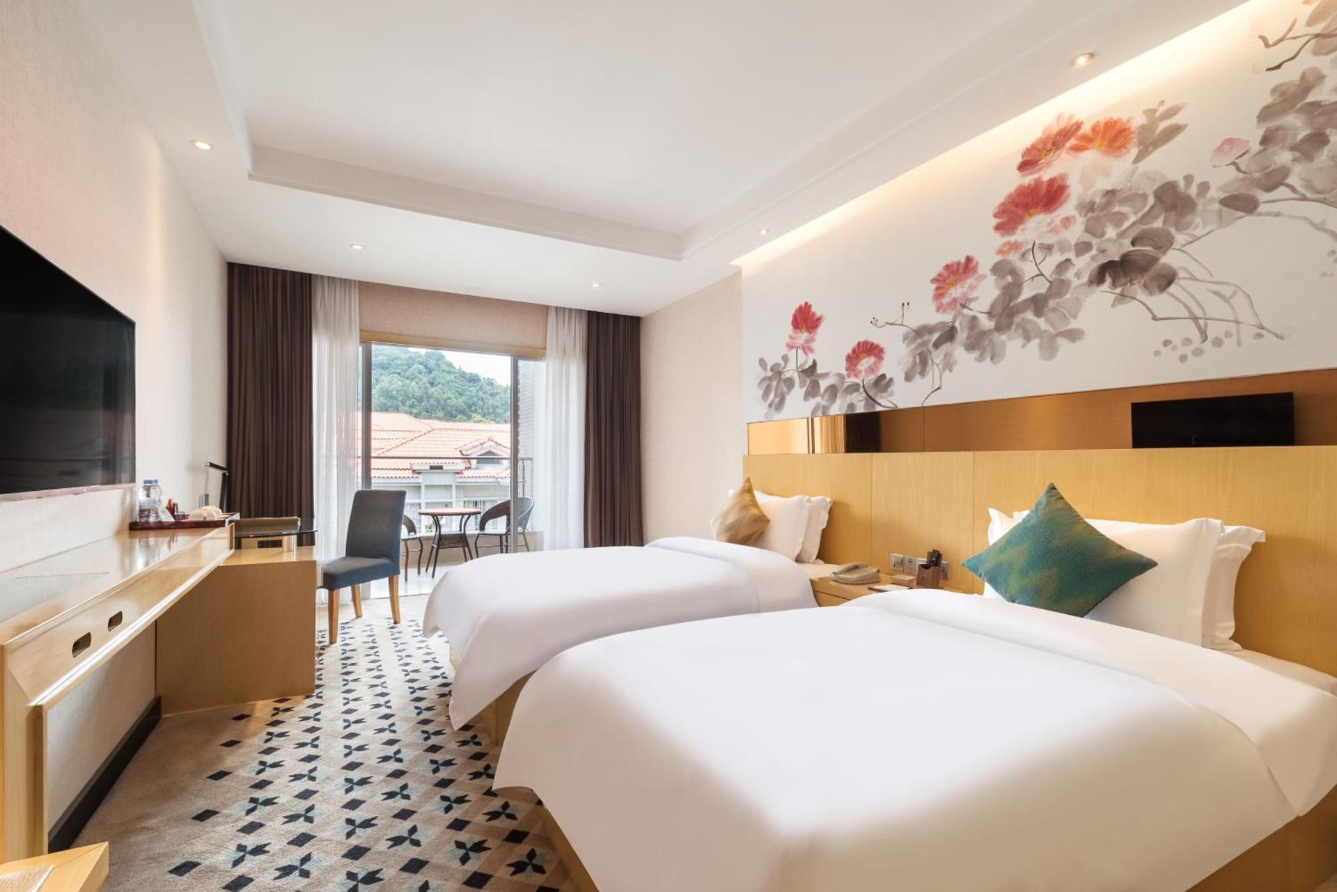 Twin Room with Balcony