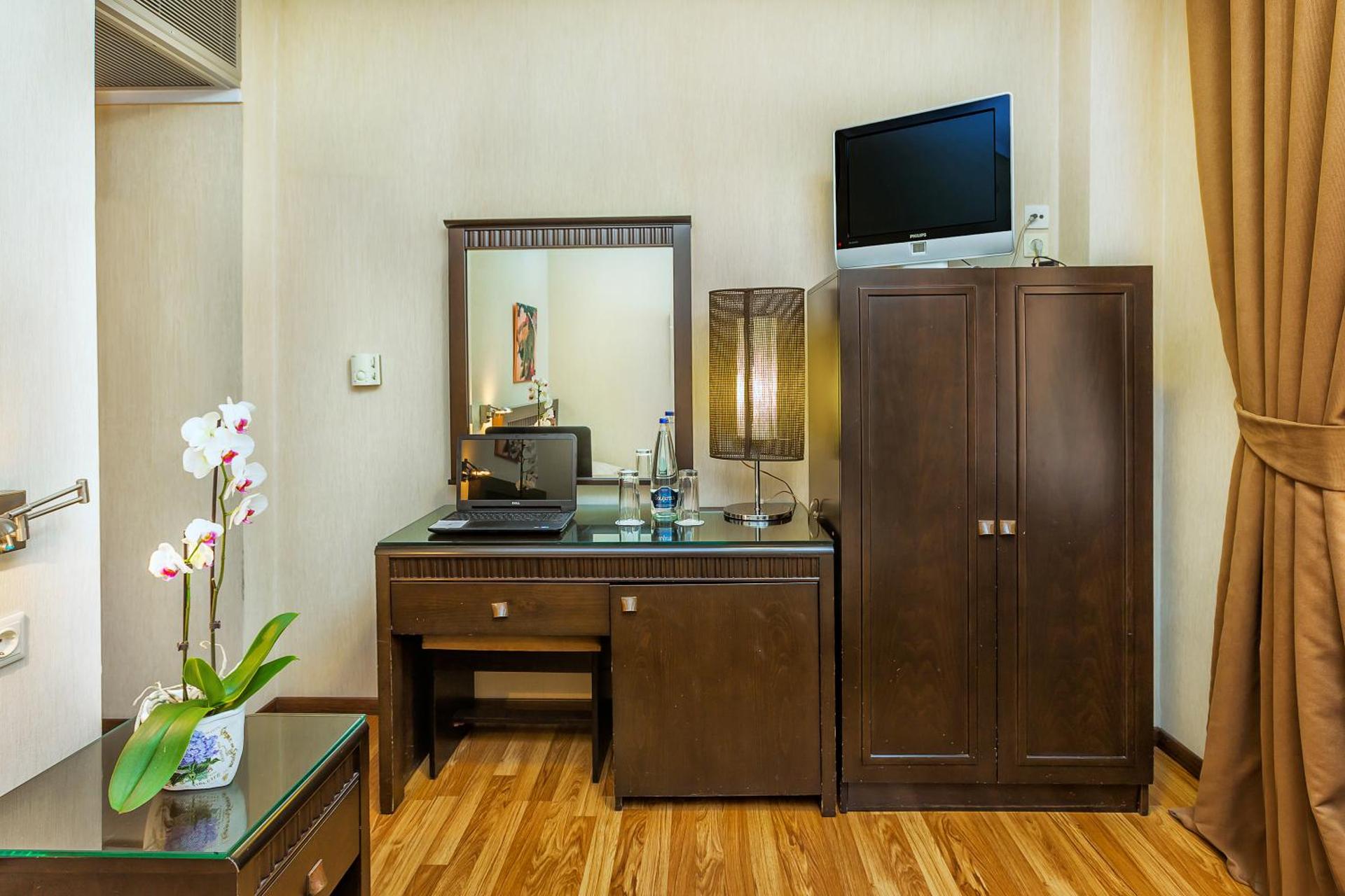 Egnatia Hotel - Photo 63