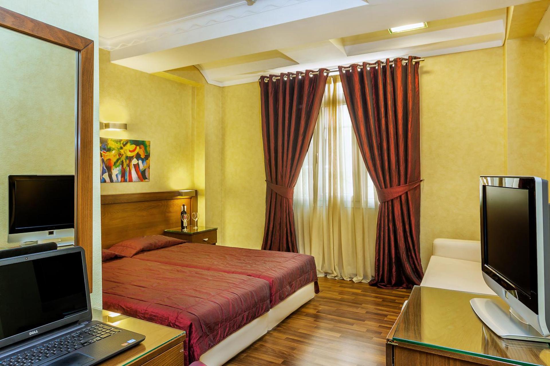 Egnatia Hotel - Photo 8