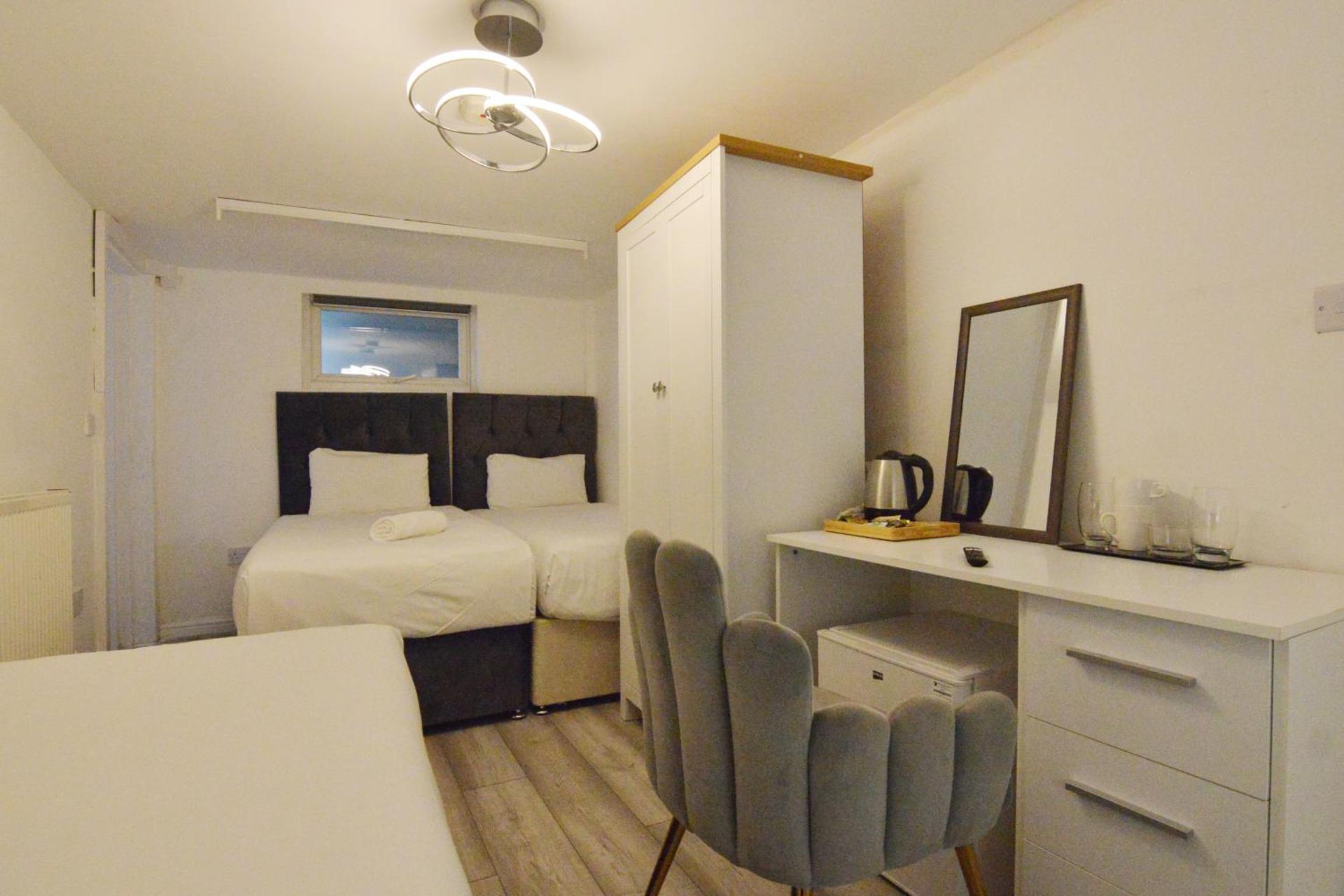 Anchor Guest House - Photo 24