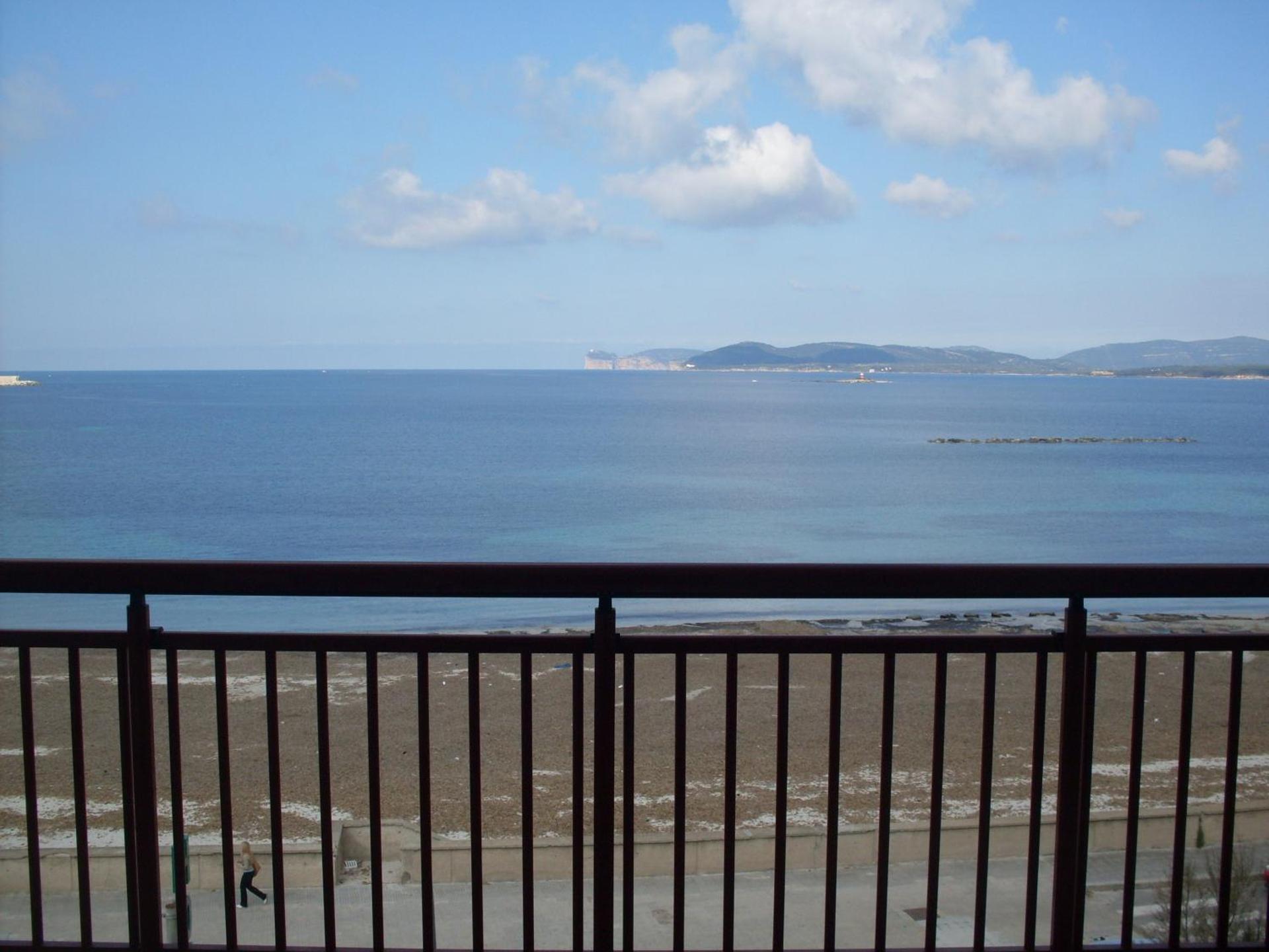 Hotel Soleado - Photo 6