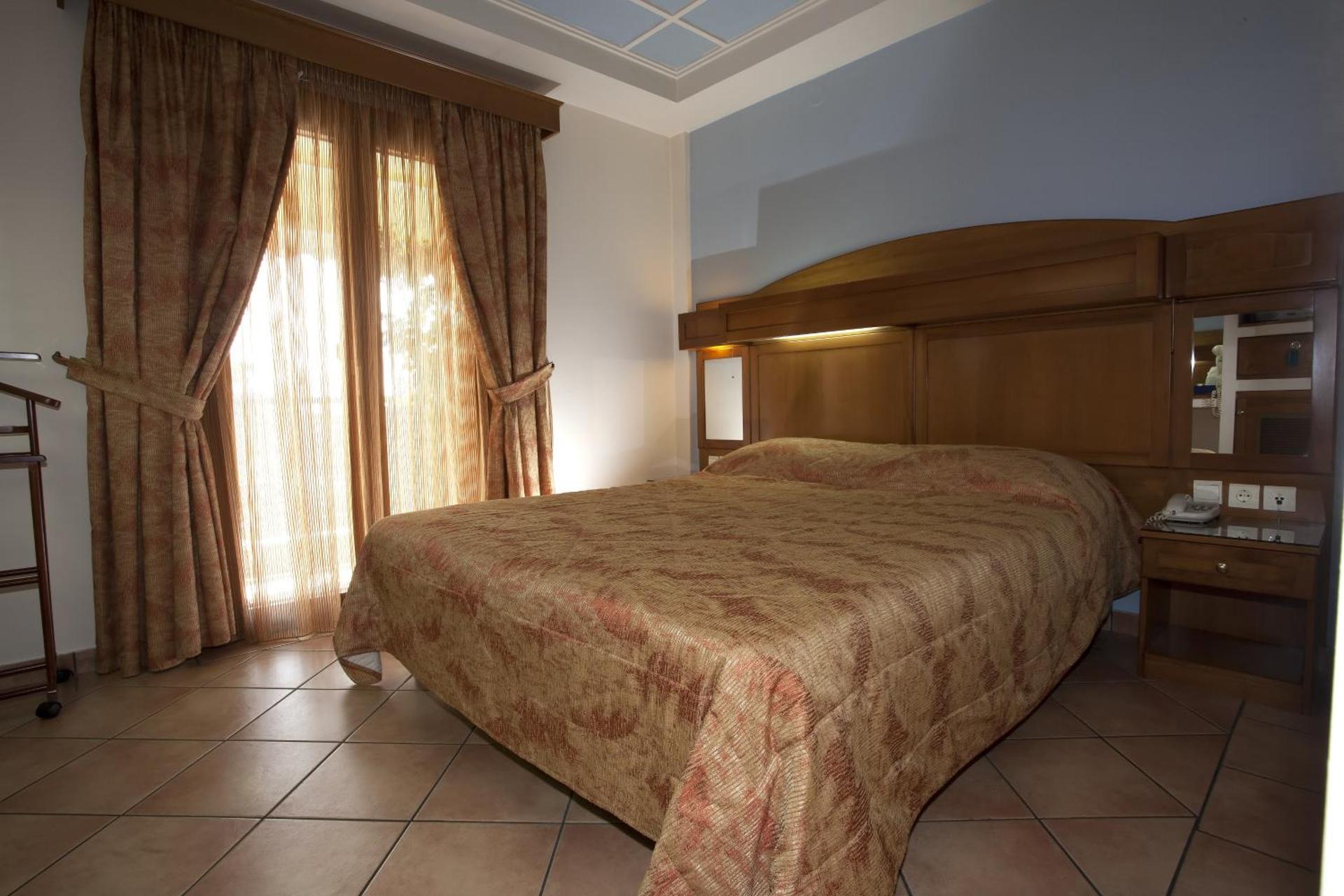 Hotel Katerina - Photo 41