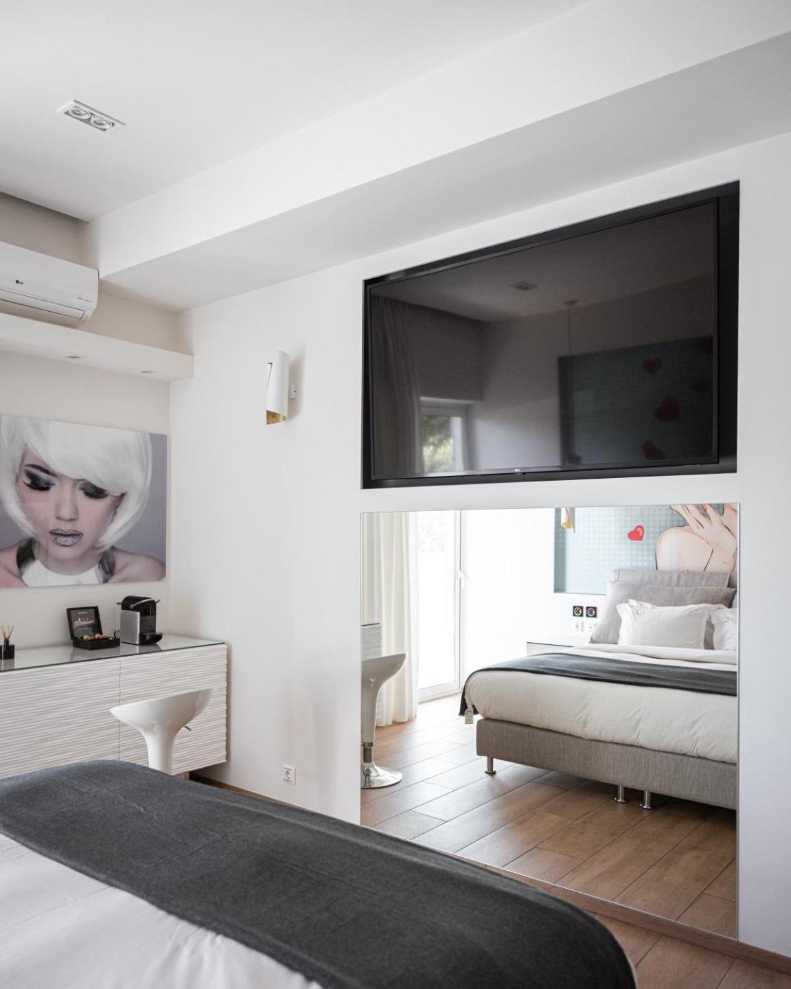 Mirada Hotel - Photo 45