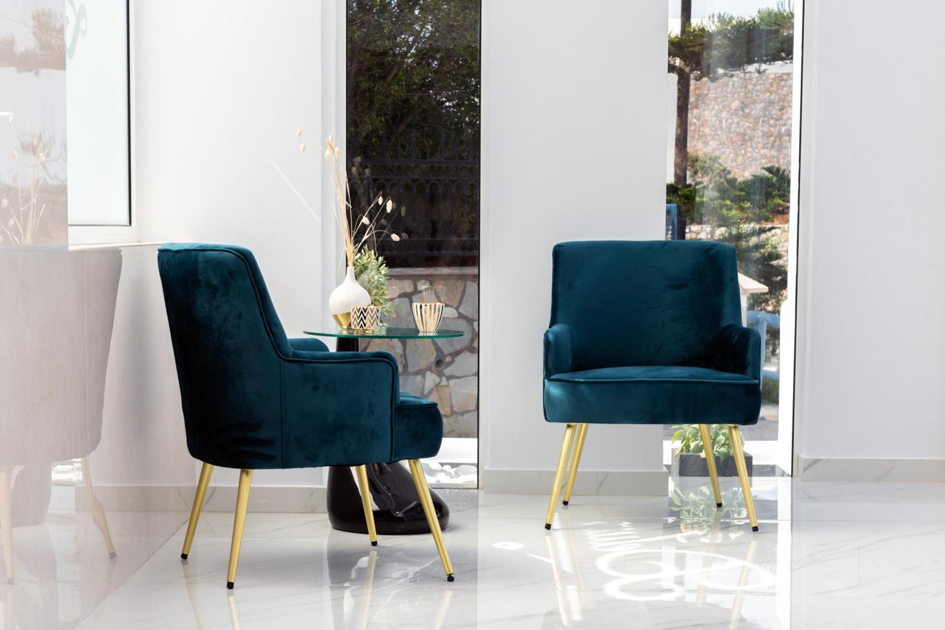 Deluxe Suites Santorini - Photo 25