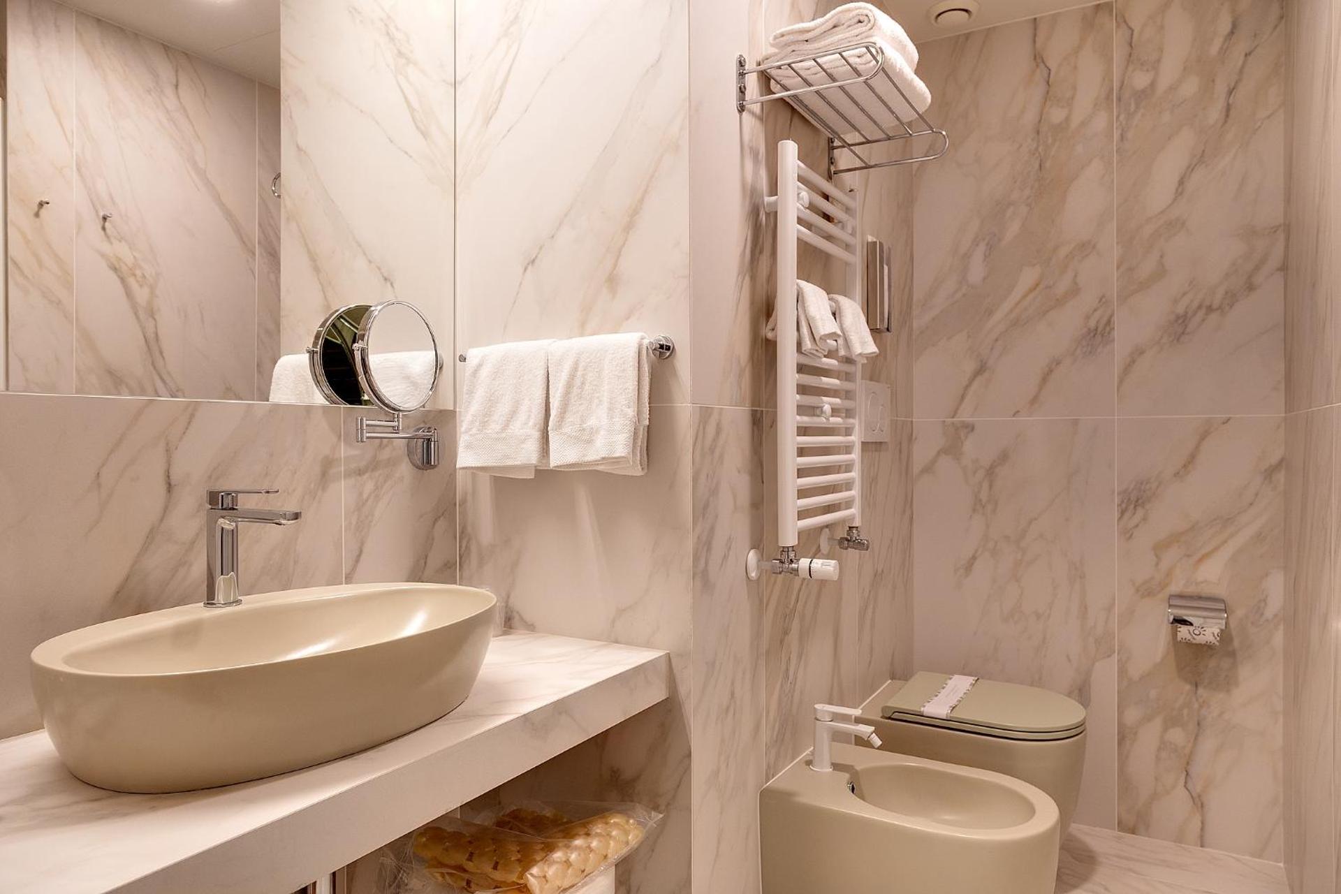 Best Western Hotel Nazionale - Photo 49