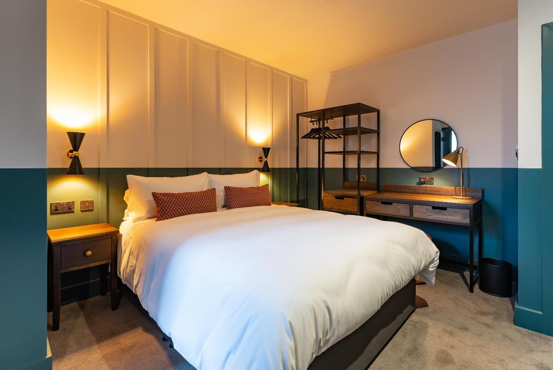 The Pride of Paddington - Photo 19