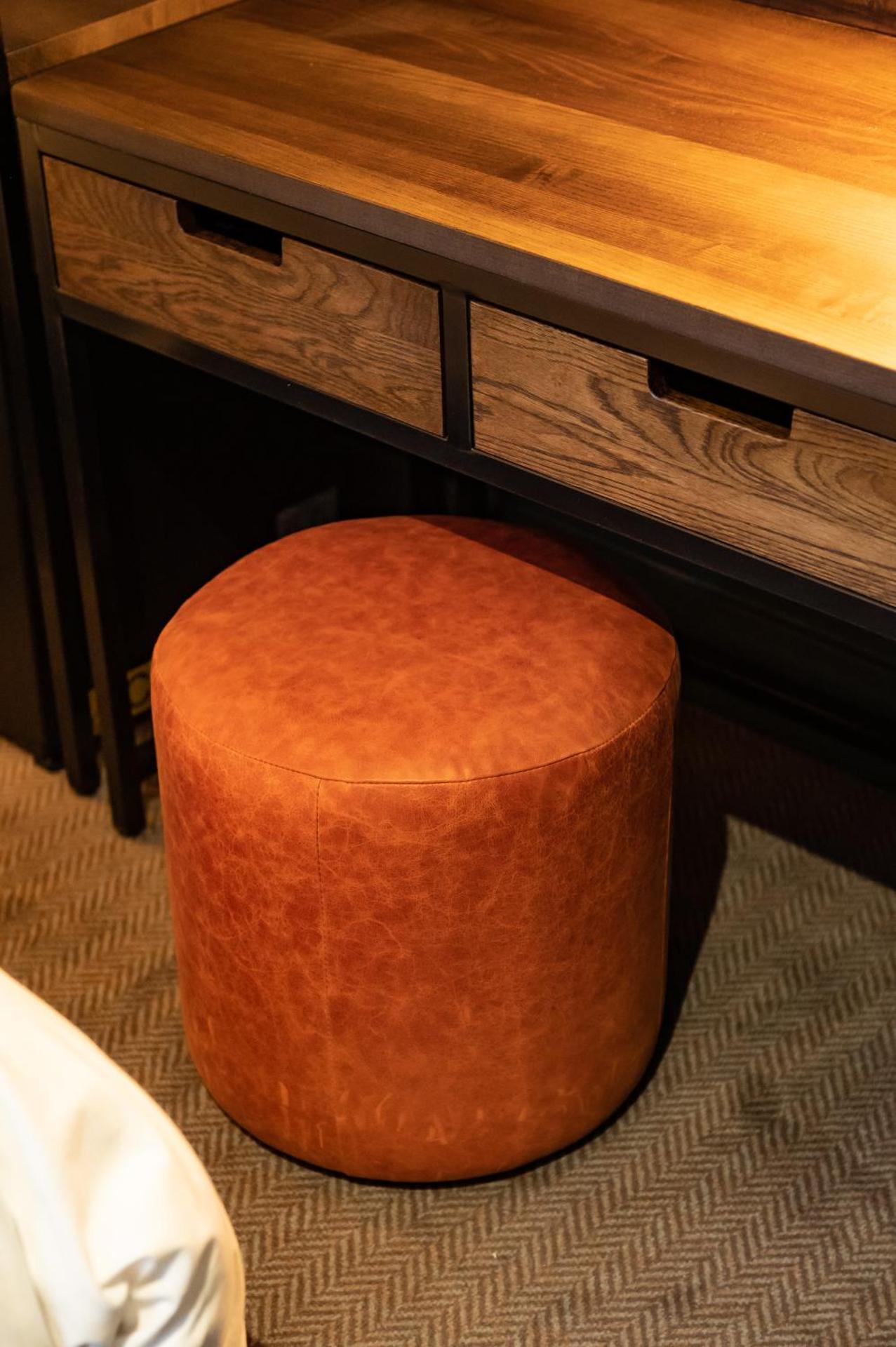 The Pride of Paddington - Photo 29