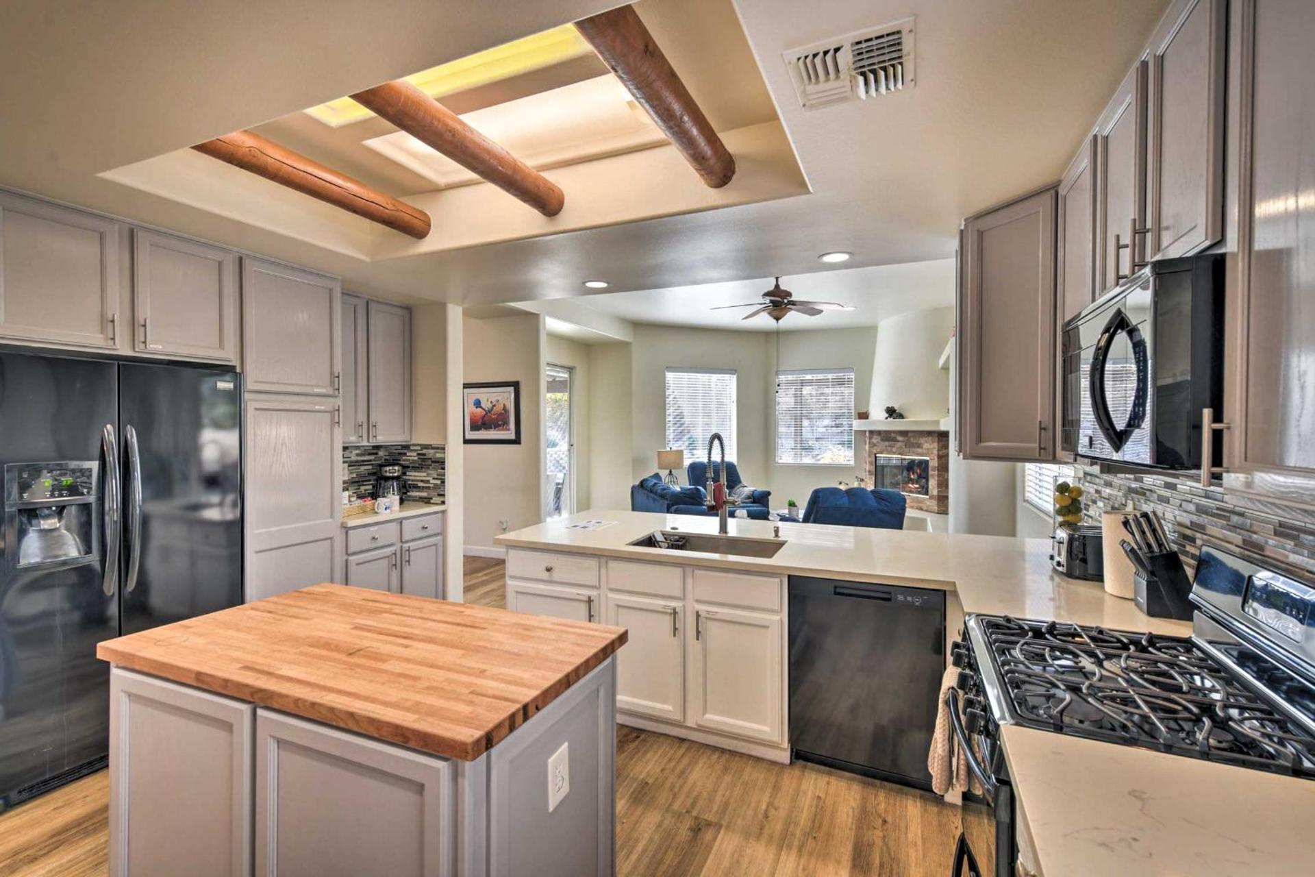 Bermuda Dunes Home with Private Pool, Patio and Grill! - Photo 32